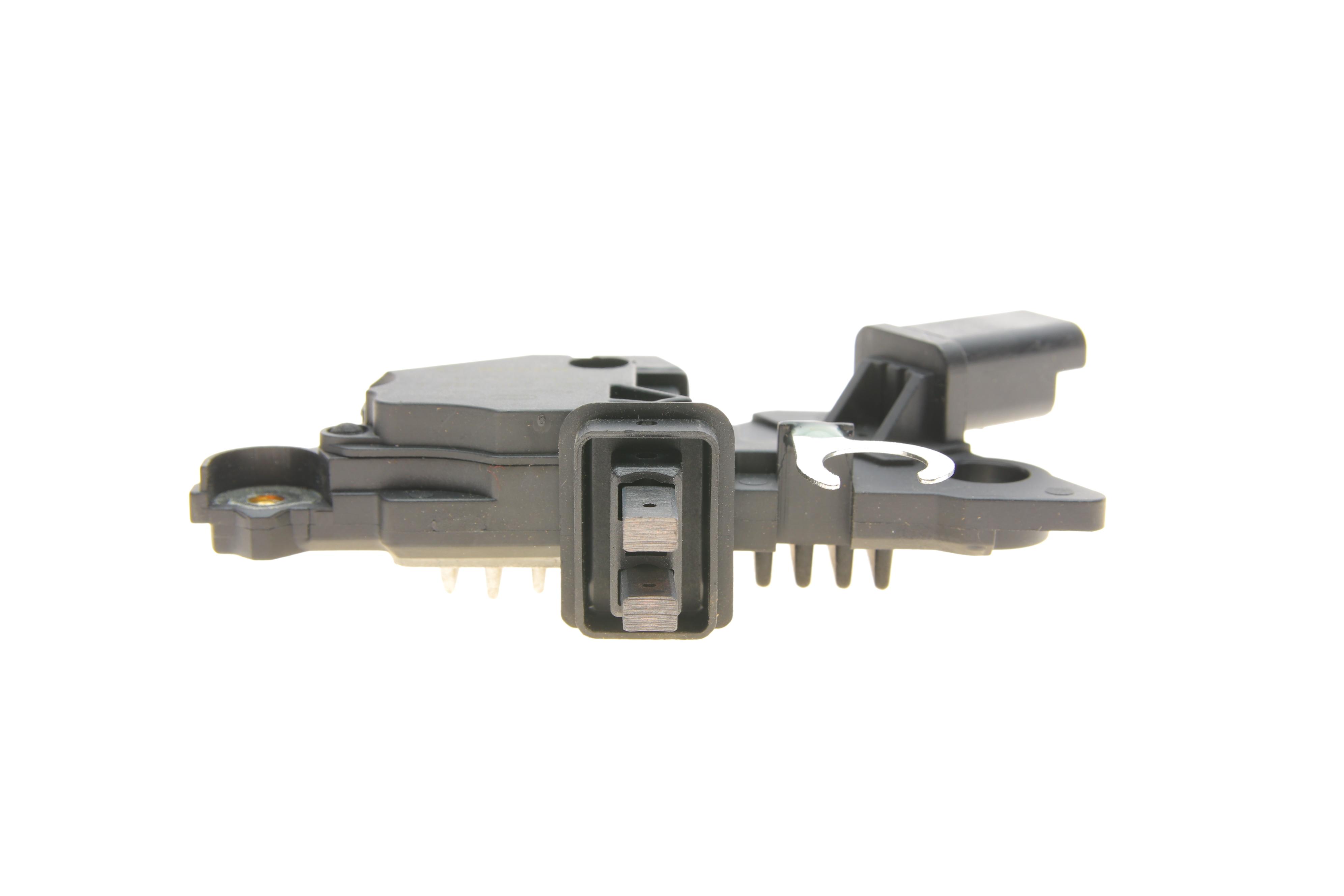 Реле генератора (14V) Citroen Berlingo/C4/Jumpy Fiat Ducato/Scudo/Peugeot Partner 99-