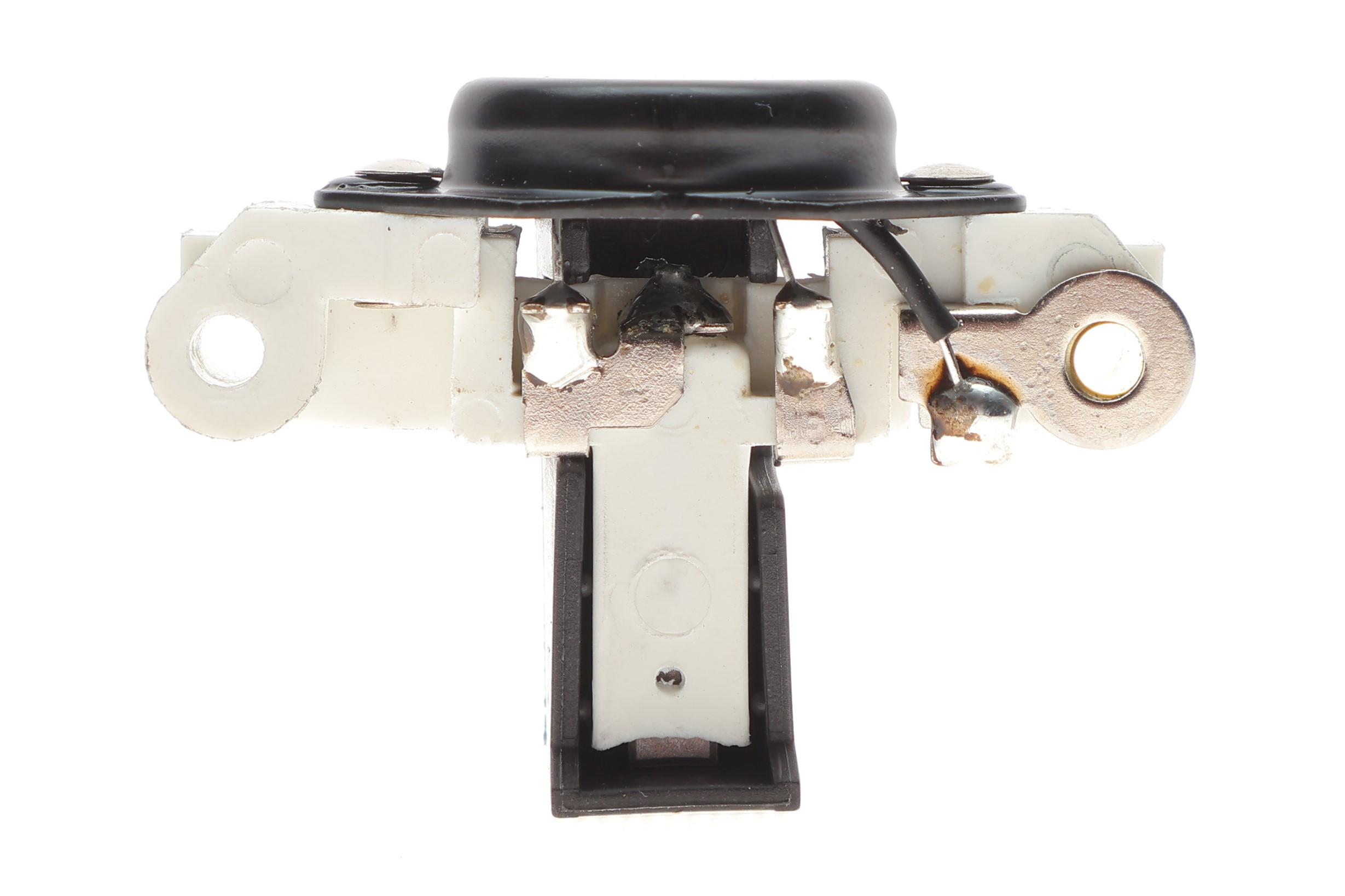 Реле генератора (14V) Opel Combo 1.2-1.4 94-01 = 134687