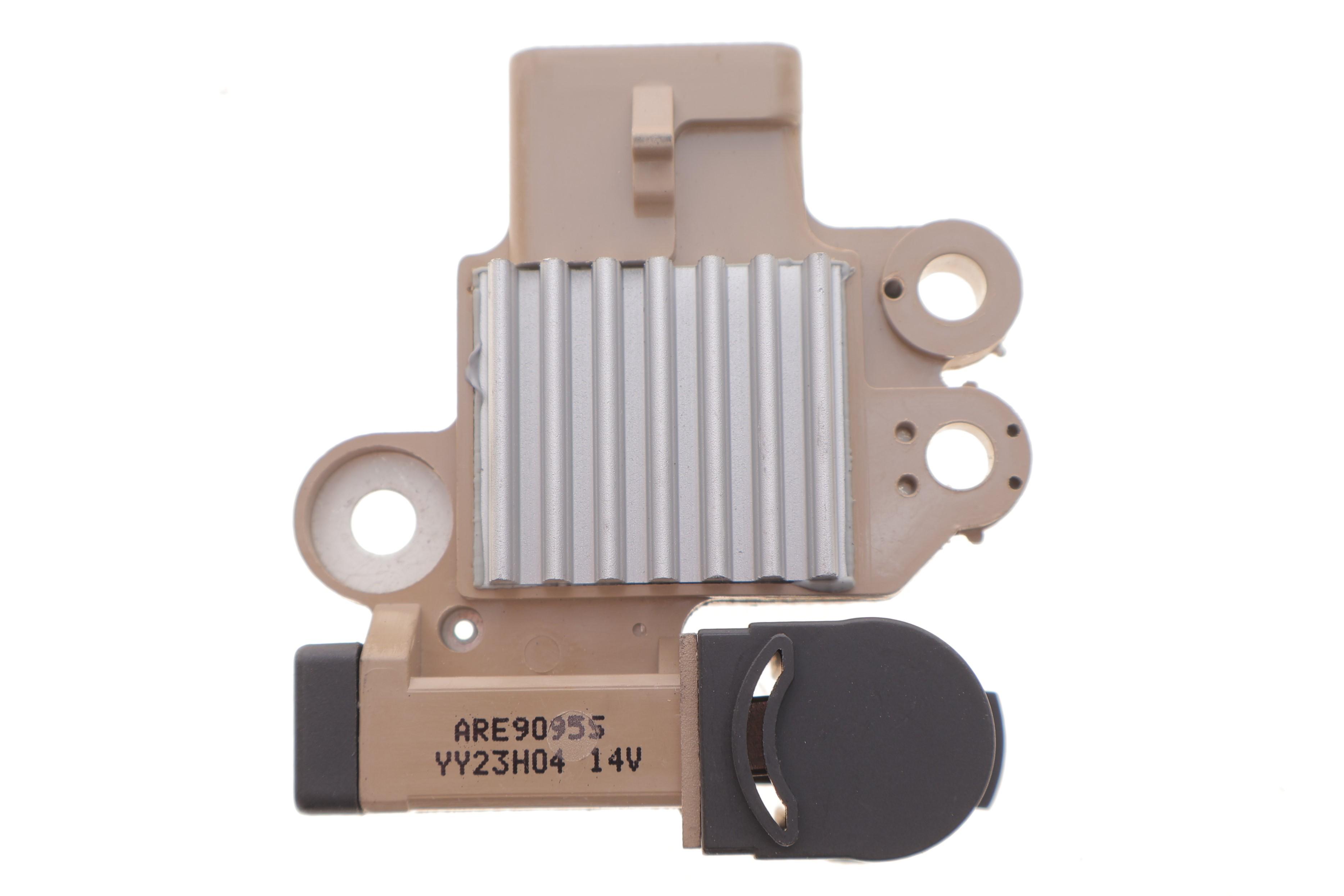 Реле генератора (12V) Daewoo Nexia 1.5 02-08/Lanos 1.4 05-