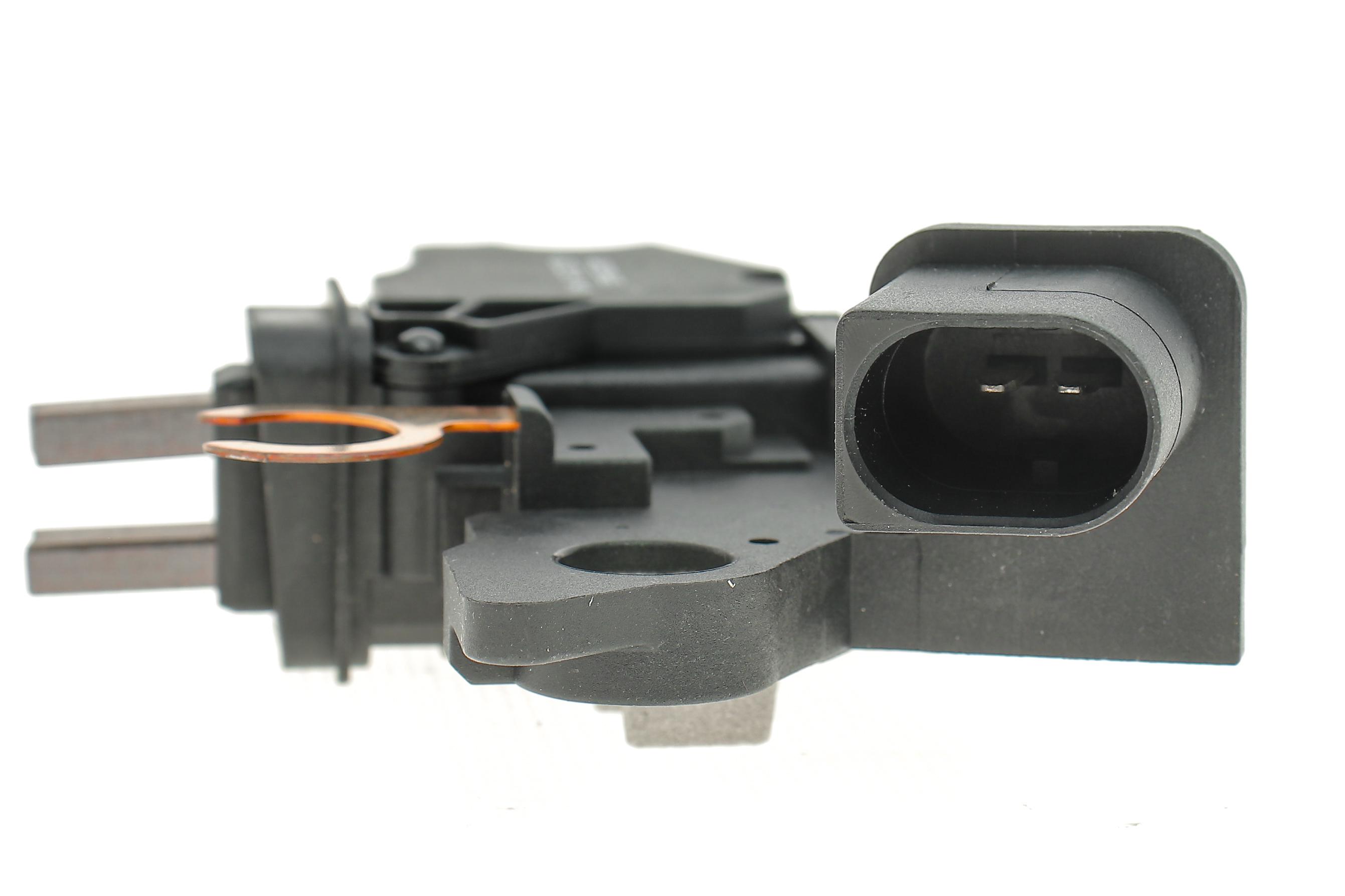 Реле генератора (12V) MB E-class (W211) 2.2-3.2 CDI (OM646/OM647/OM648) 02-08