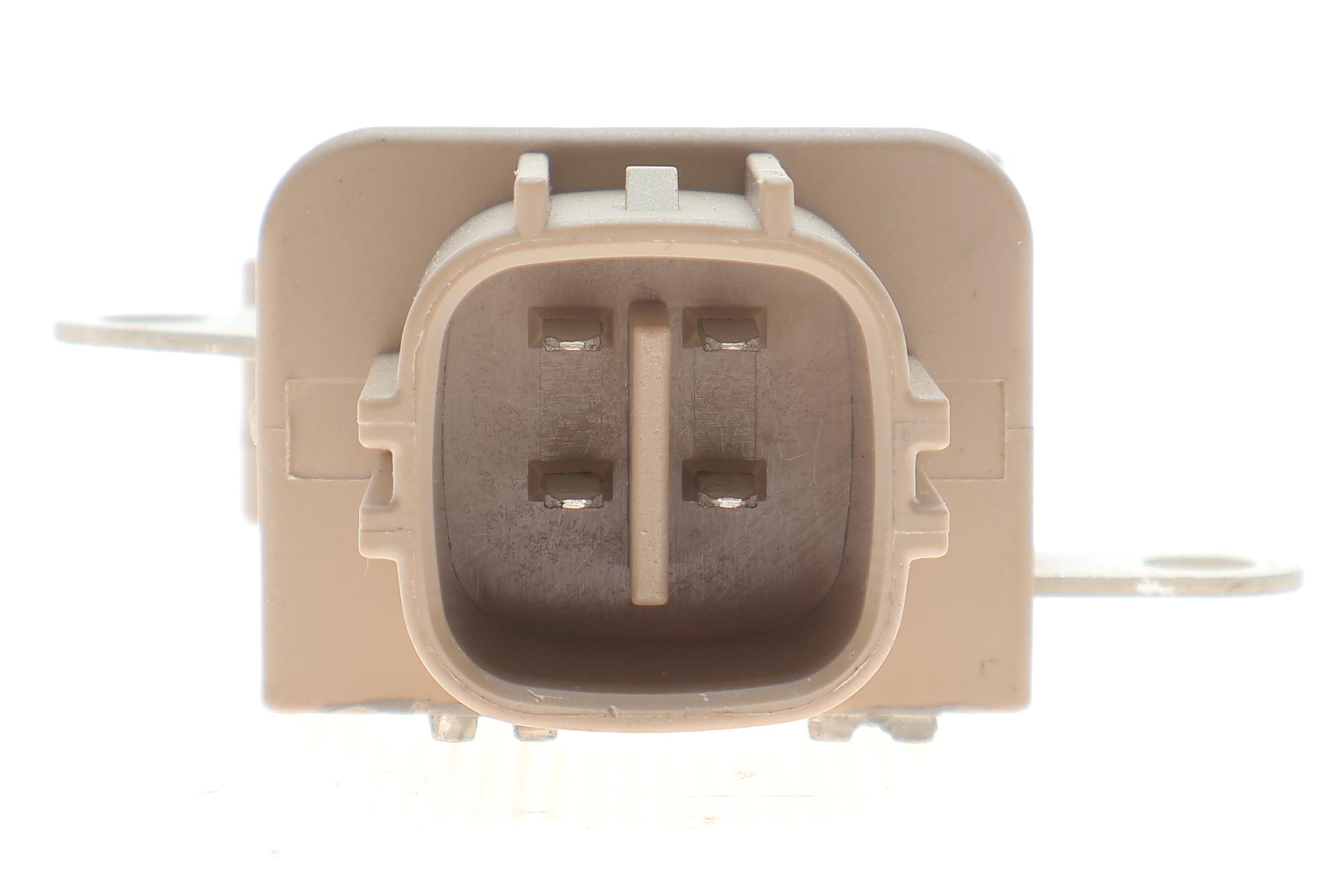 Реле генератора (12V) Toyota Yaris 1.33 VVT-i 08-11