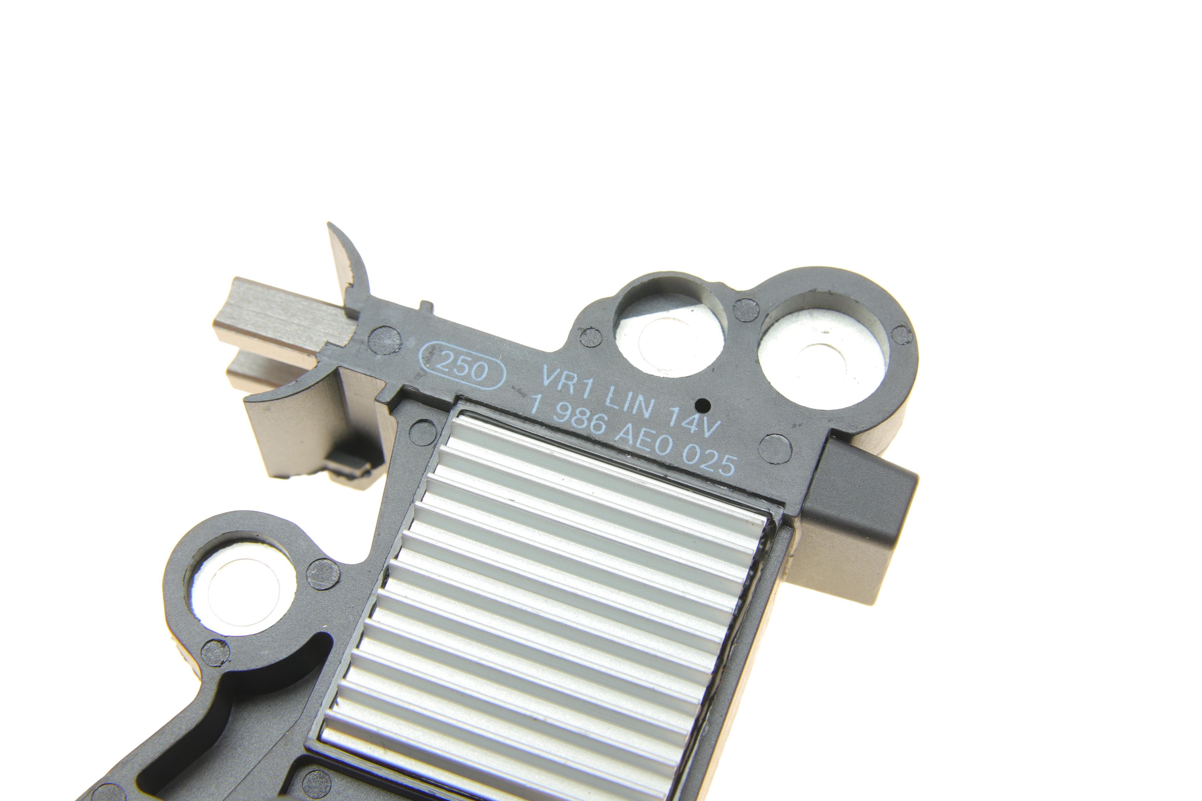 Реле генератора (14.5V) Renault Logan/Clio 06-