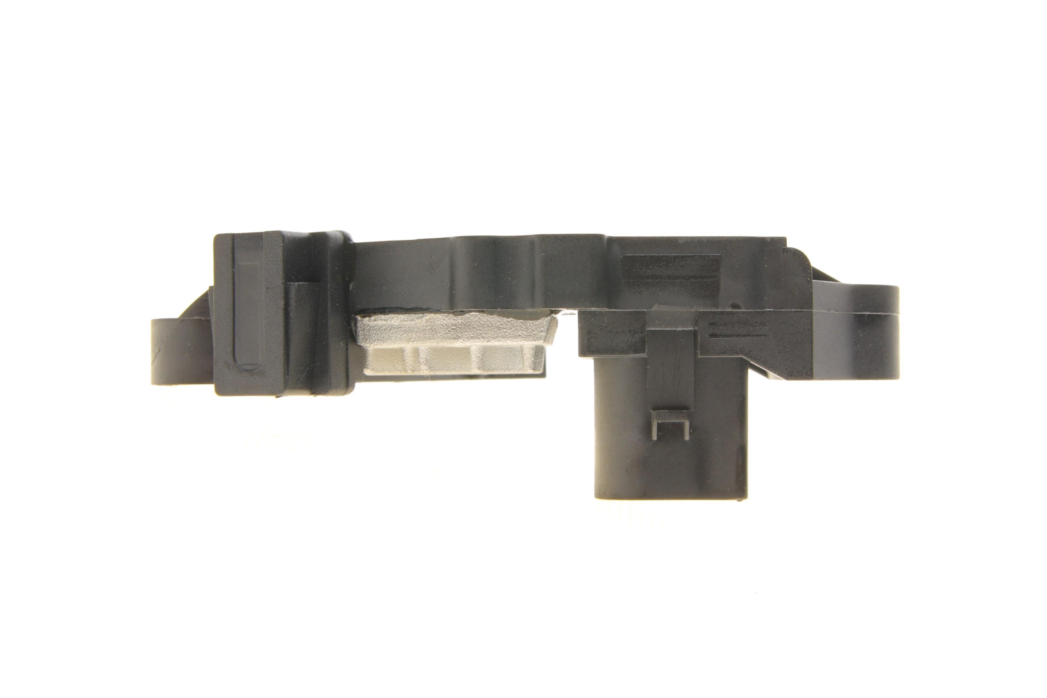 Реле генератора (12V) VW T5/T6 2.0D/2.5D 03-