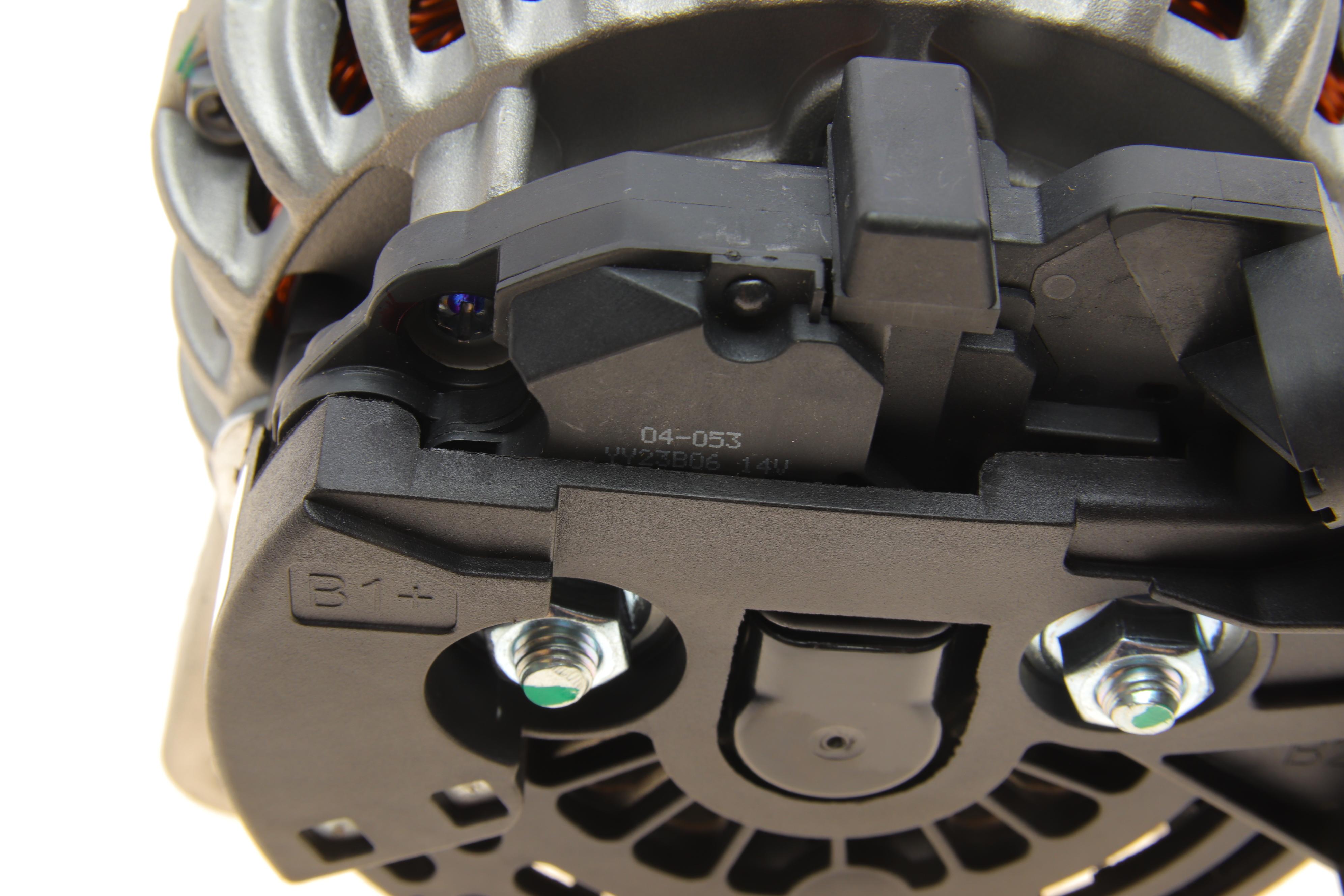 Генератор Citroen Jumpy/Jumper/Peugeot Expert/Boxer/206/307 2.0-2.2 HDI 01- 07 (14V/150A)