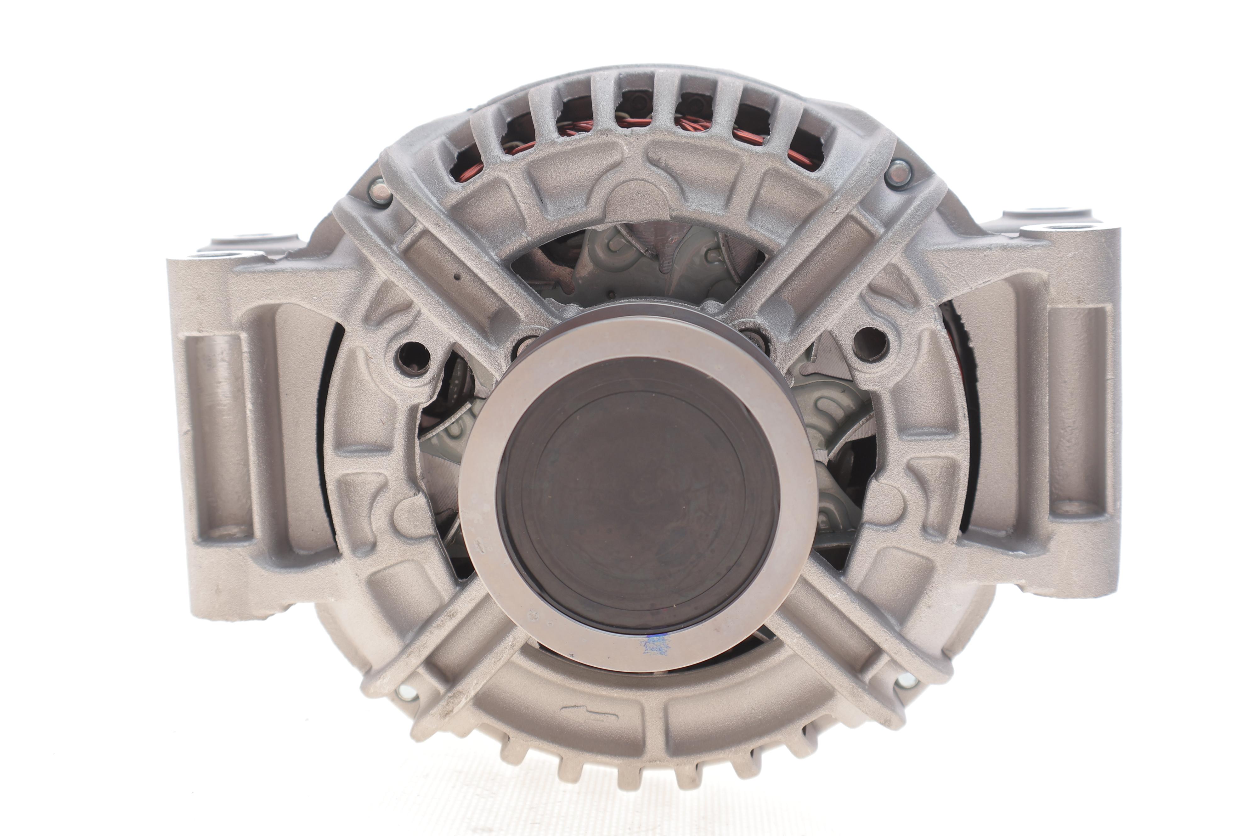 Генератор VW Passat B6/Skoda Octavia II 1.8 TSI 07-13 (14V/110A) = 114722