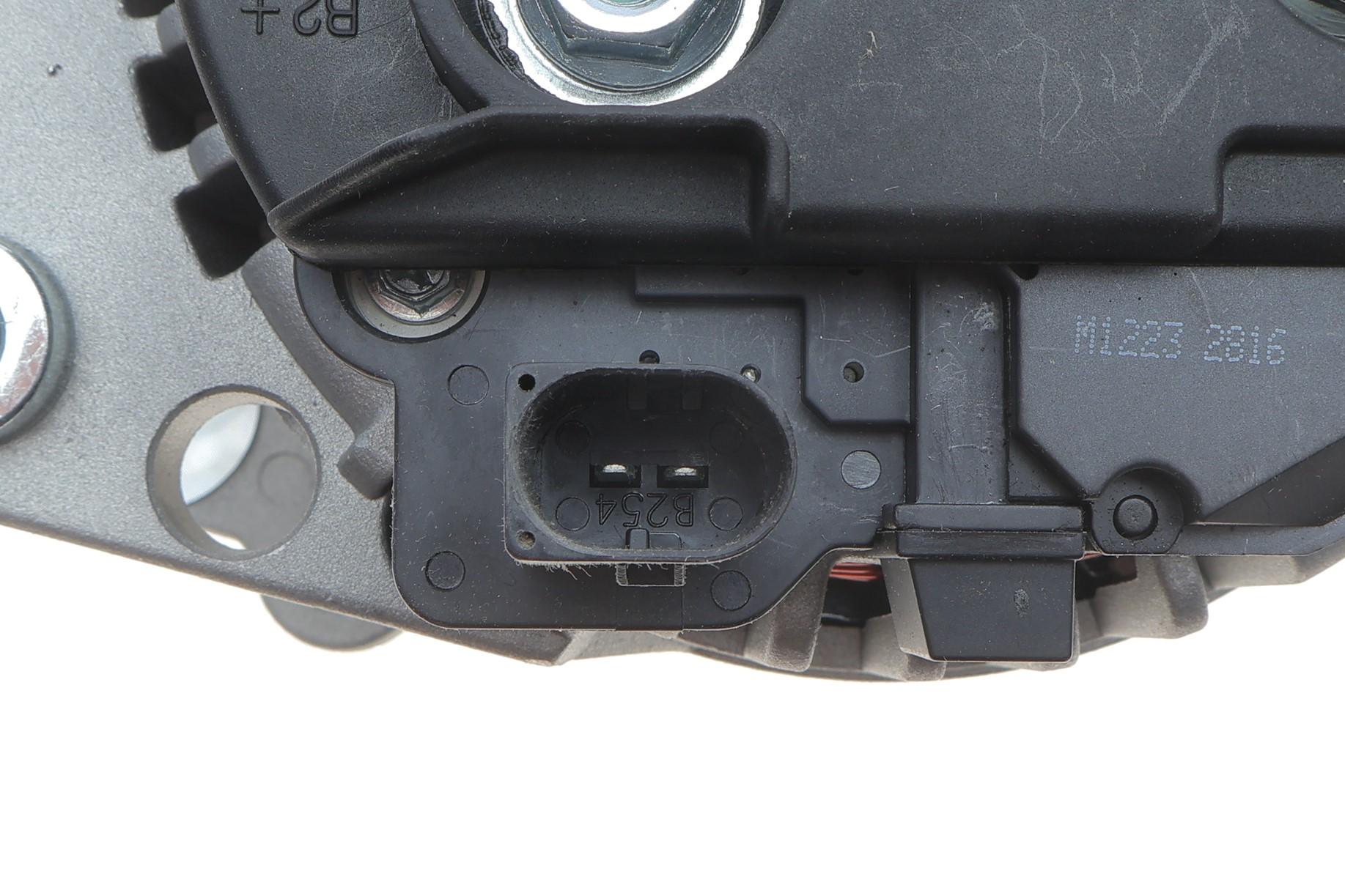 Генератор Audi A2/A3/Skoda Fabia/Octavia/VW Caddy/Golf 1.9TDI /MB Vito 1, 4-3, 2 96- (12V/90A)