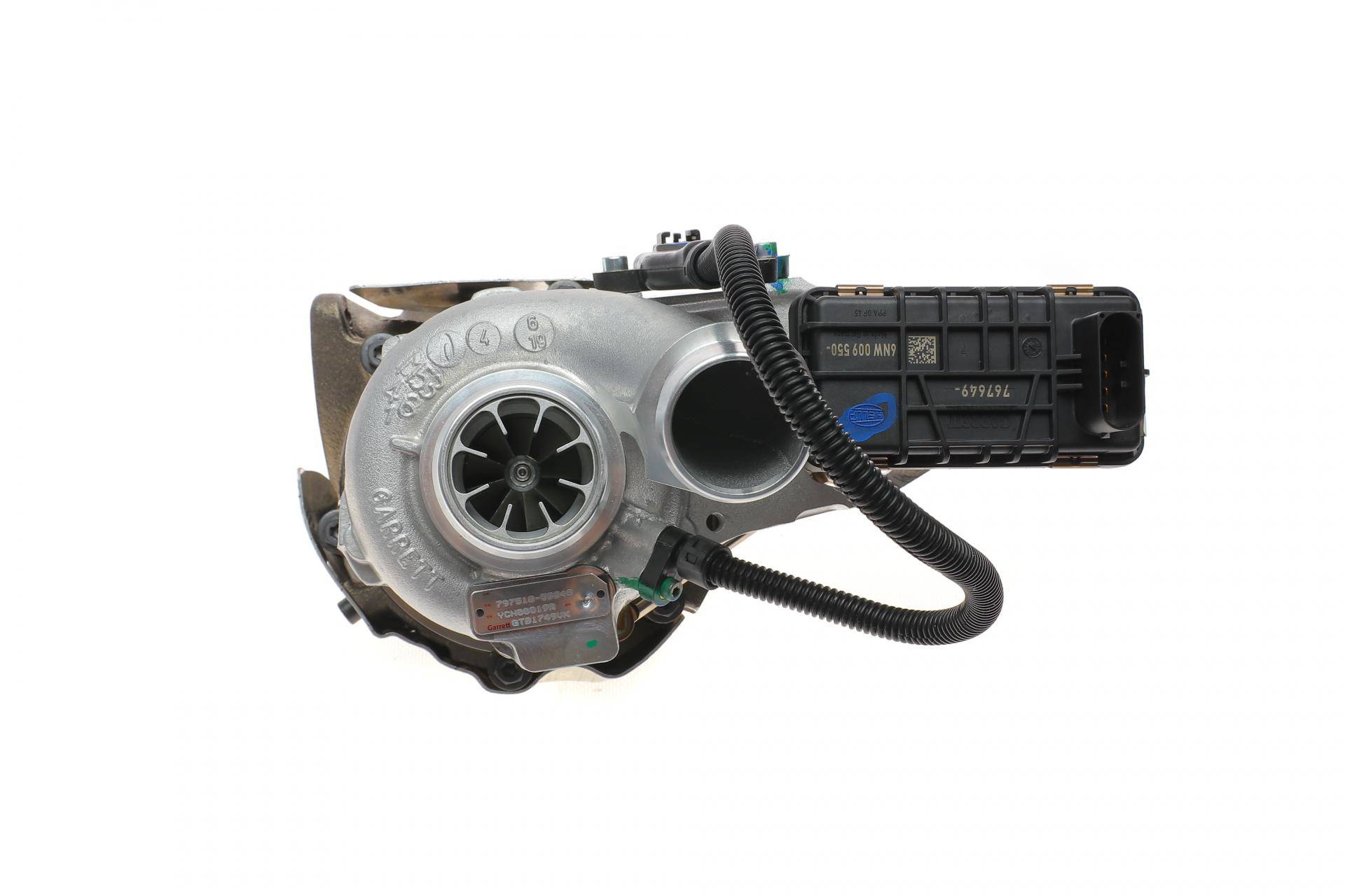 Турбіна Audi Q7/VW Touareg 4.2D 09-18 (L)