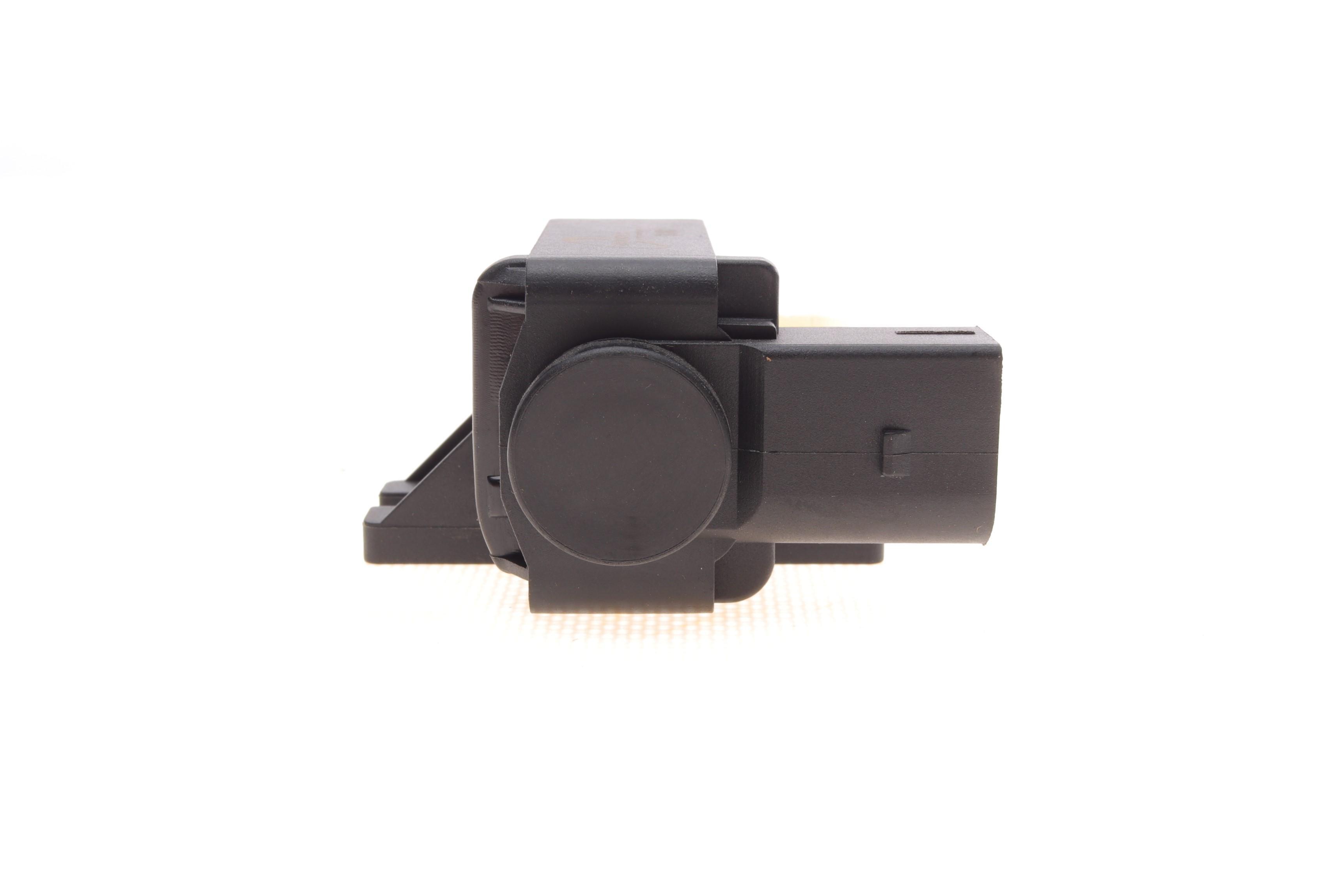 Клапан управління турбіни VW Caddy III 2.0TDI 2010-