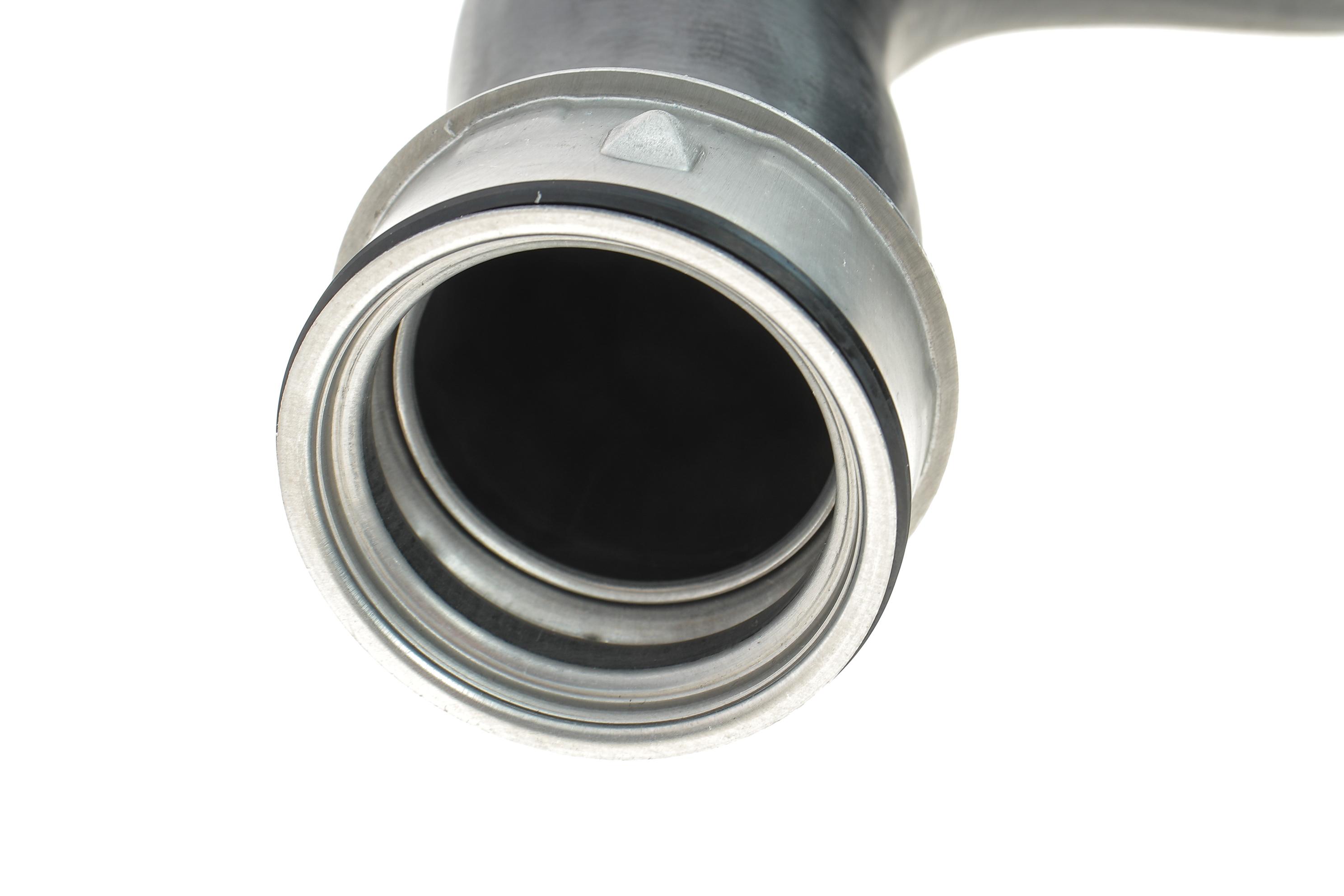 Патрубок інтеркулера VW Caddy 1.9TDI 03- (BJB)