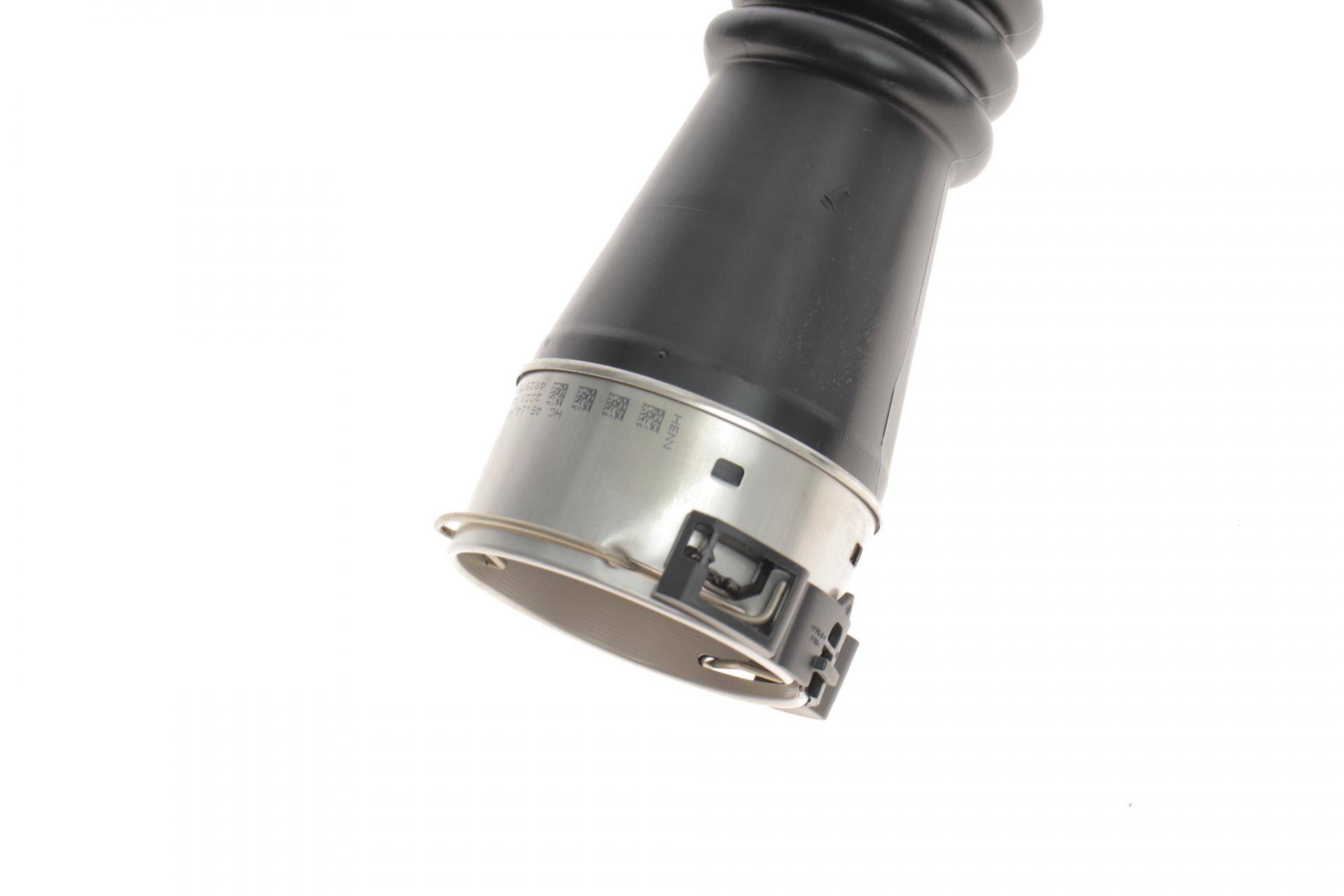 Патрубок інтеркулера (R) Renault Megane III 1.9 dCi 08-