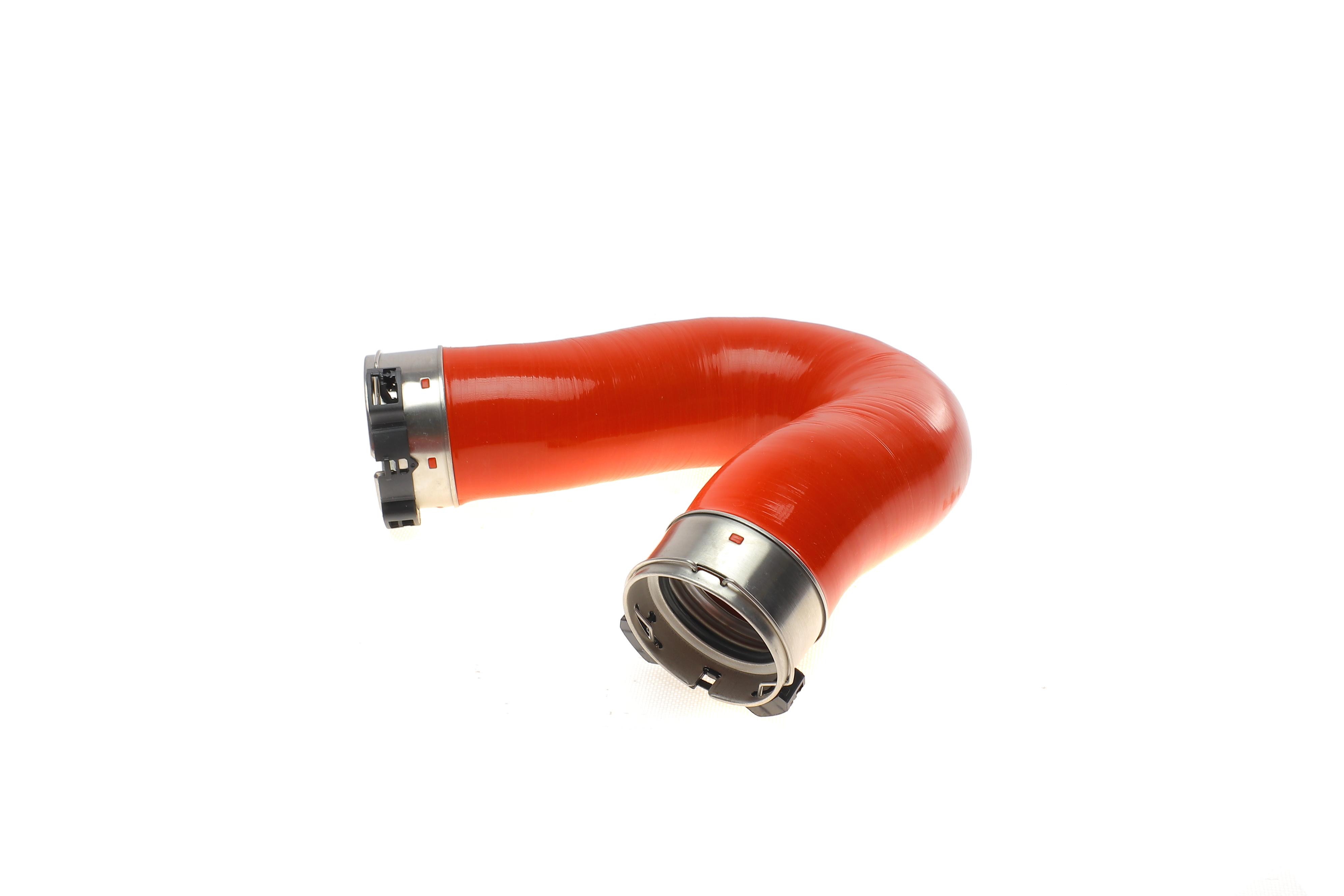 Патрубок інтеркулера (R) MB Sprinter 2.2CDI 06- (OM651)