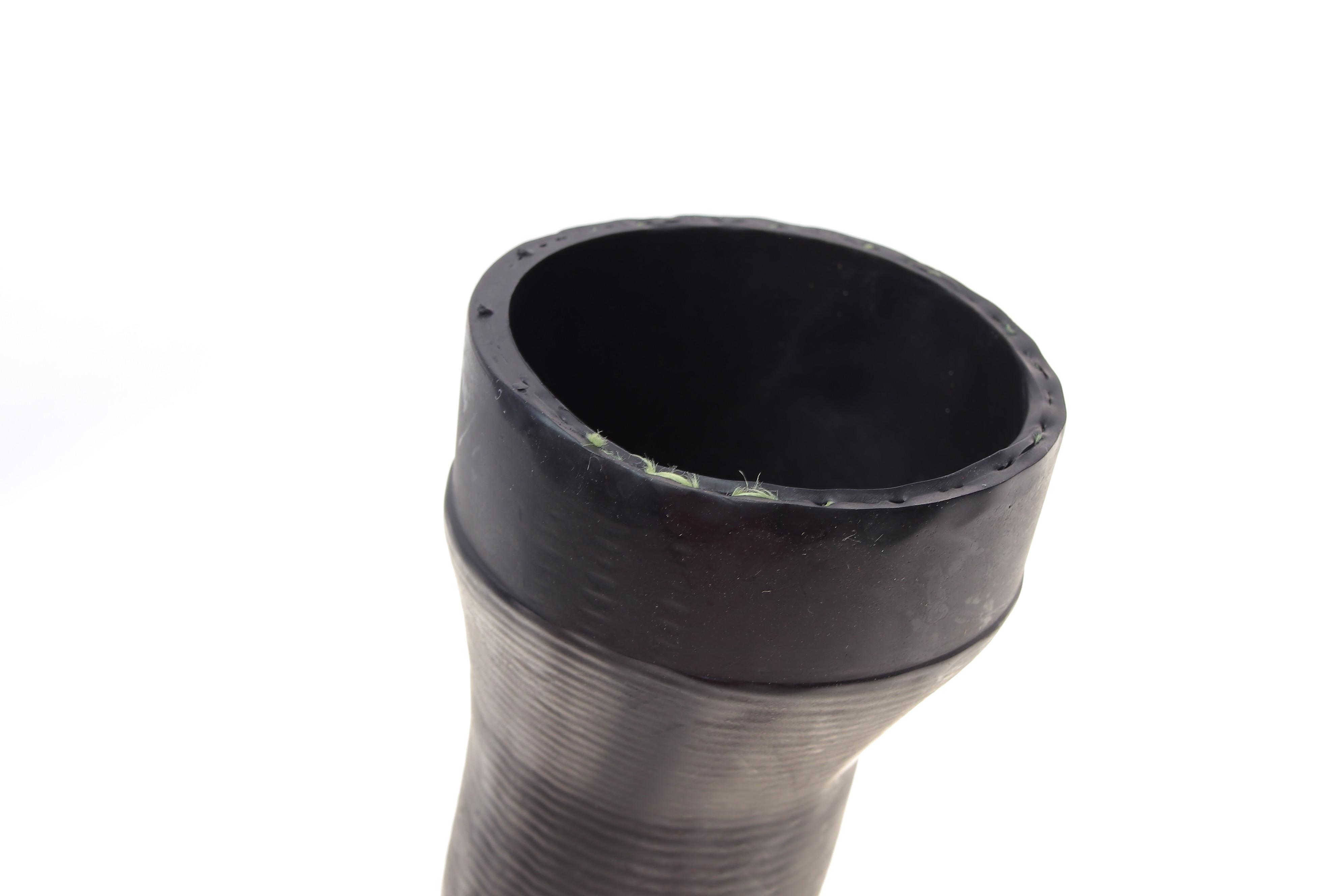 Патрубок інтеркулера (L) Opel Insignia 2.0CDTI 08-