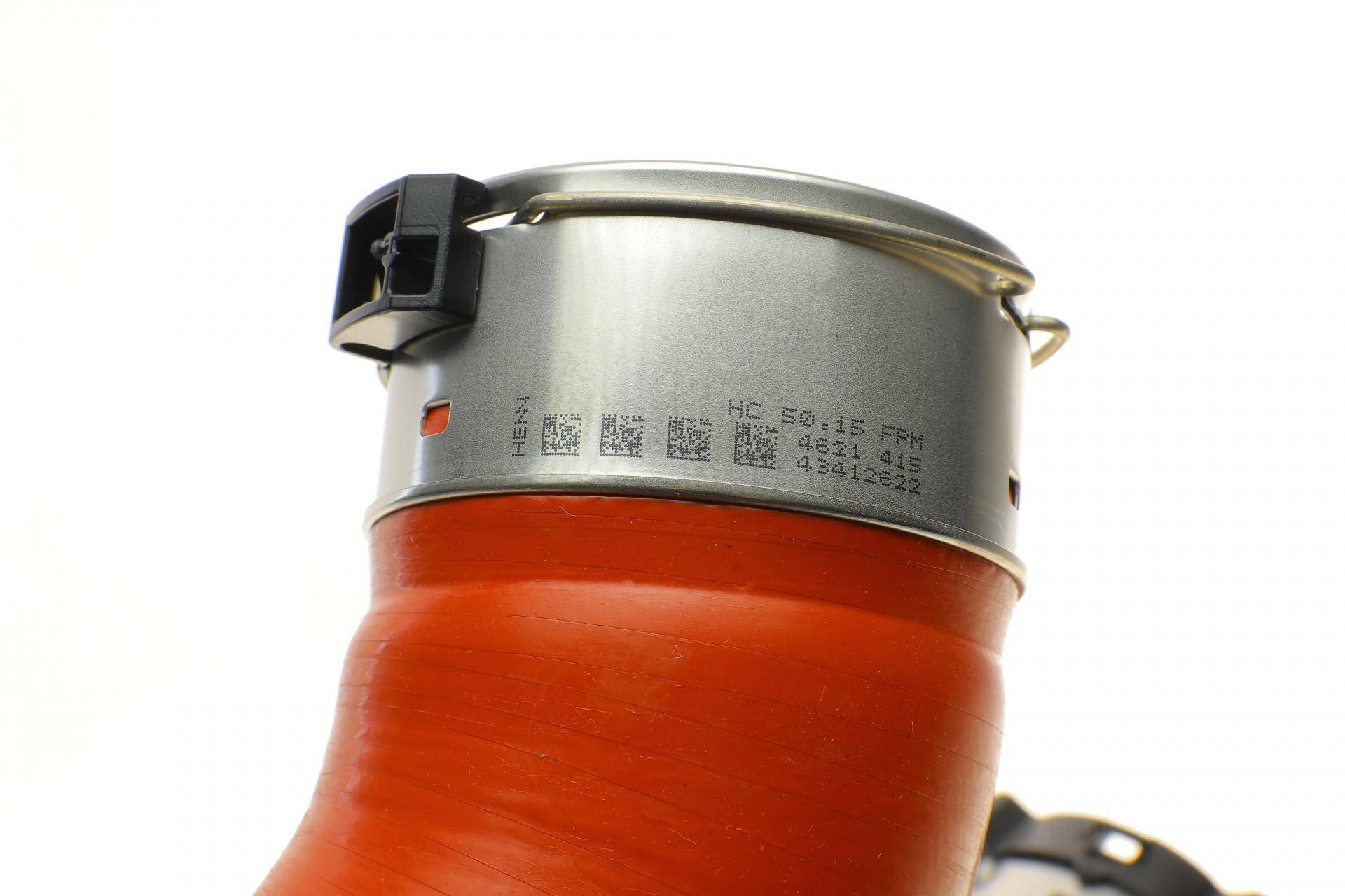 Патрубок інтеркулера (R) MB Sprinter 2.2CDI 06- (OM651)