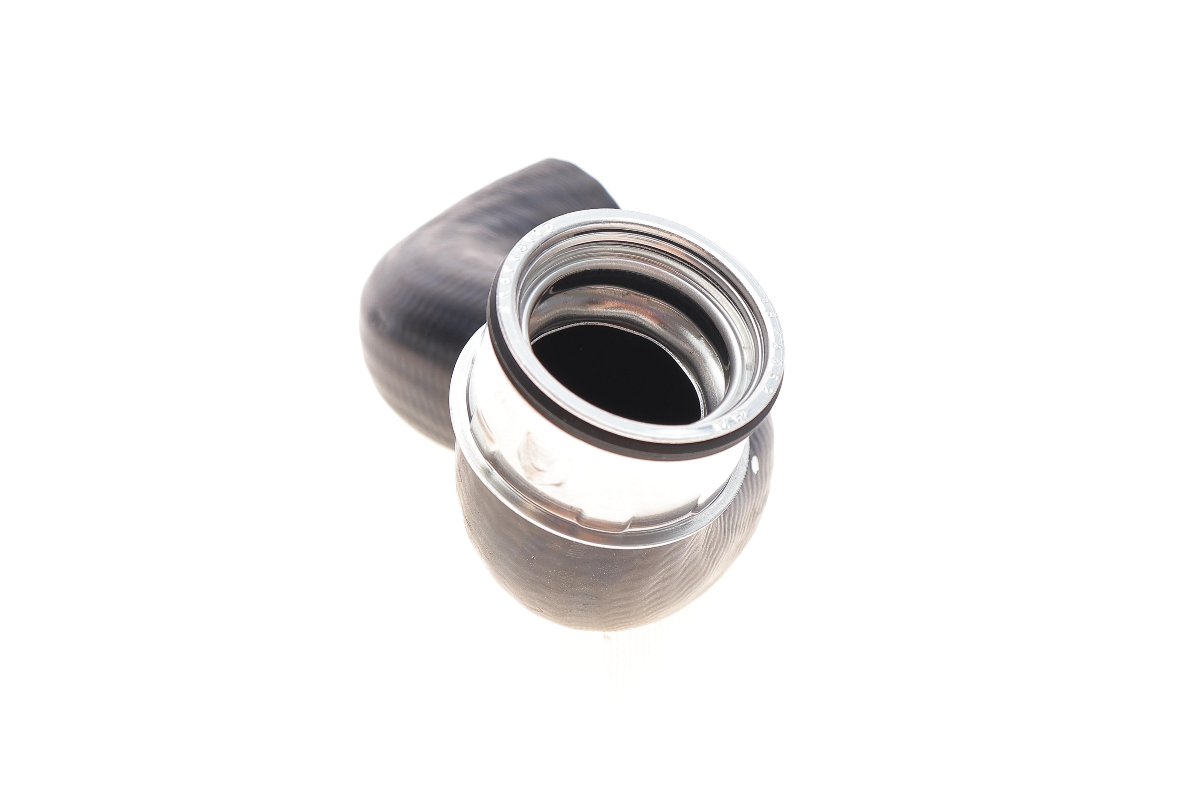 Патрубок турбіни Audi A4 1.9TDI/2.0TDI 00-09