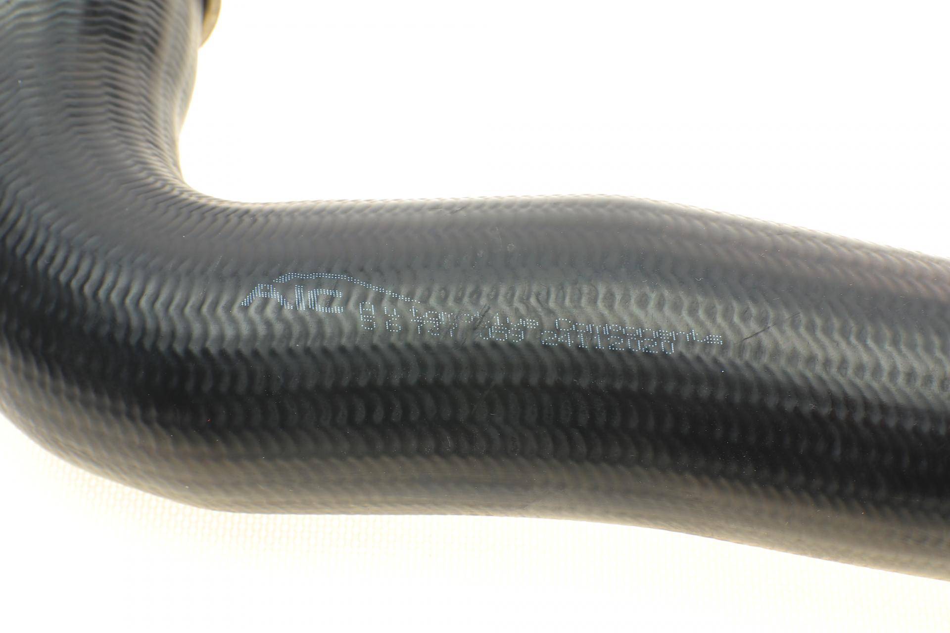 Патрубок інтеркулера (L) VW Caddy III 1.9TDI 03-