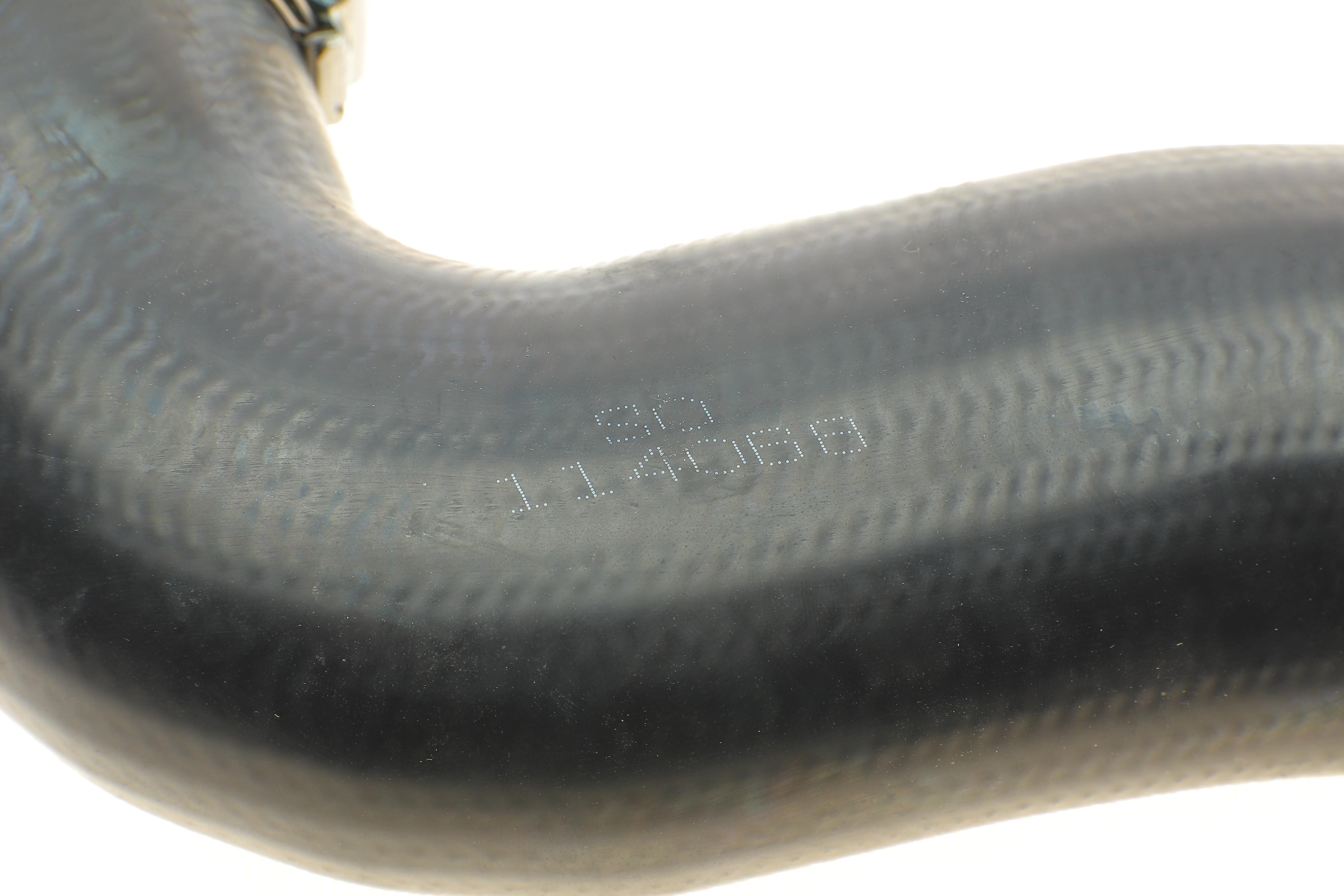 Патрубок інтеркулера (L) VW Caddy III 1.6/2.0 TDI 10-15