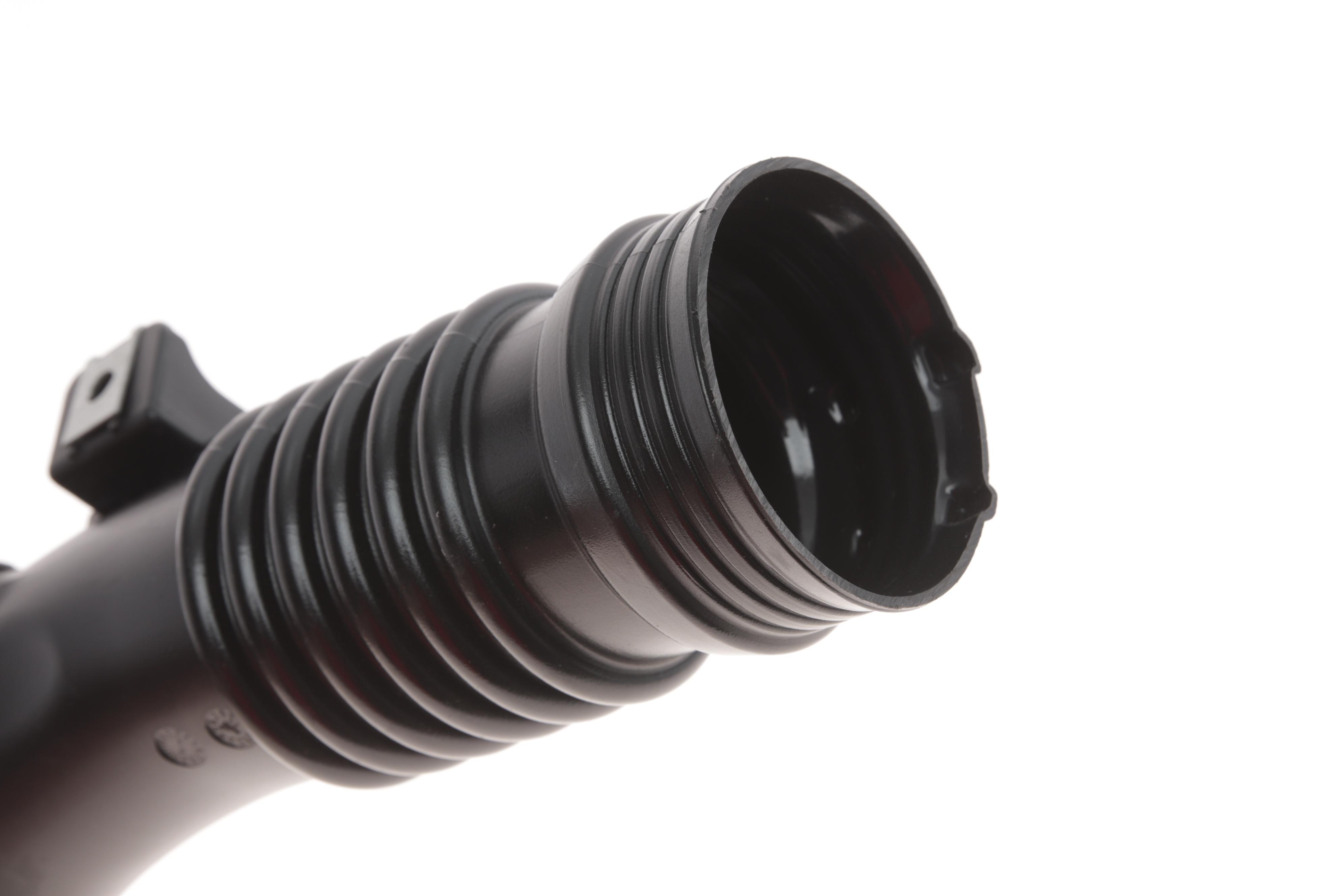 Патрубок інтеркулера BMW 5 (F07/F10/F11)/7 (F01-F04)/X5 (E70)/X6 (E71/E72) 3.0 09-18 N55