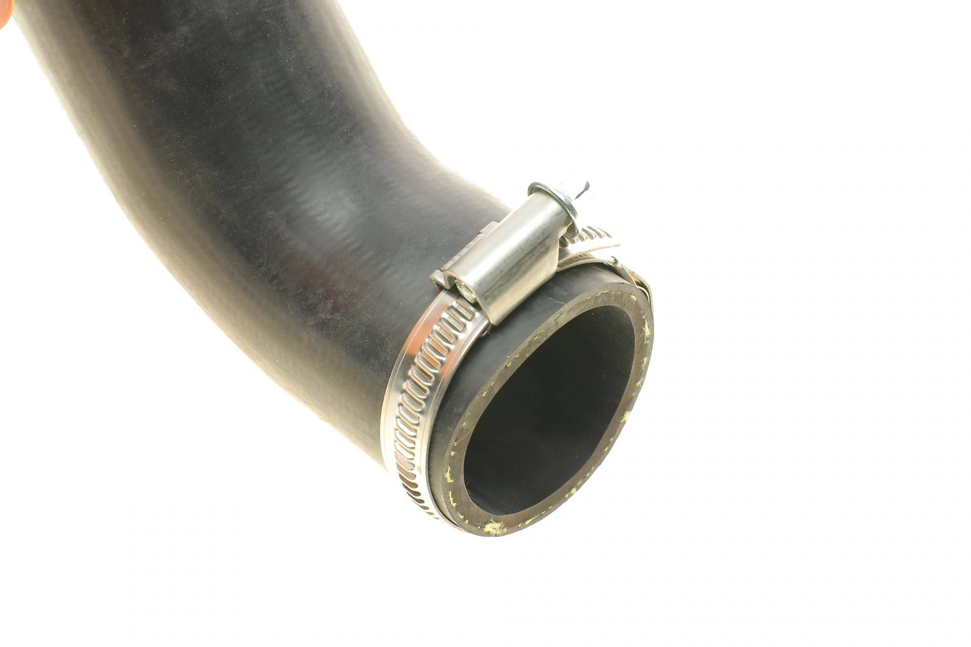 Патрубок інтеркулера VW Golf V/VI/Passat/Tiguan/Touran 1.4 ALK/CNG 05-