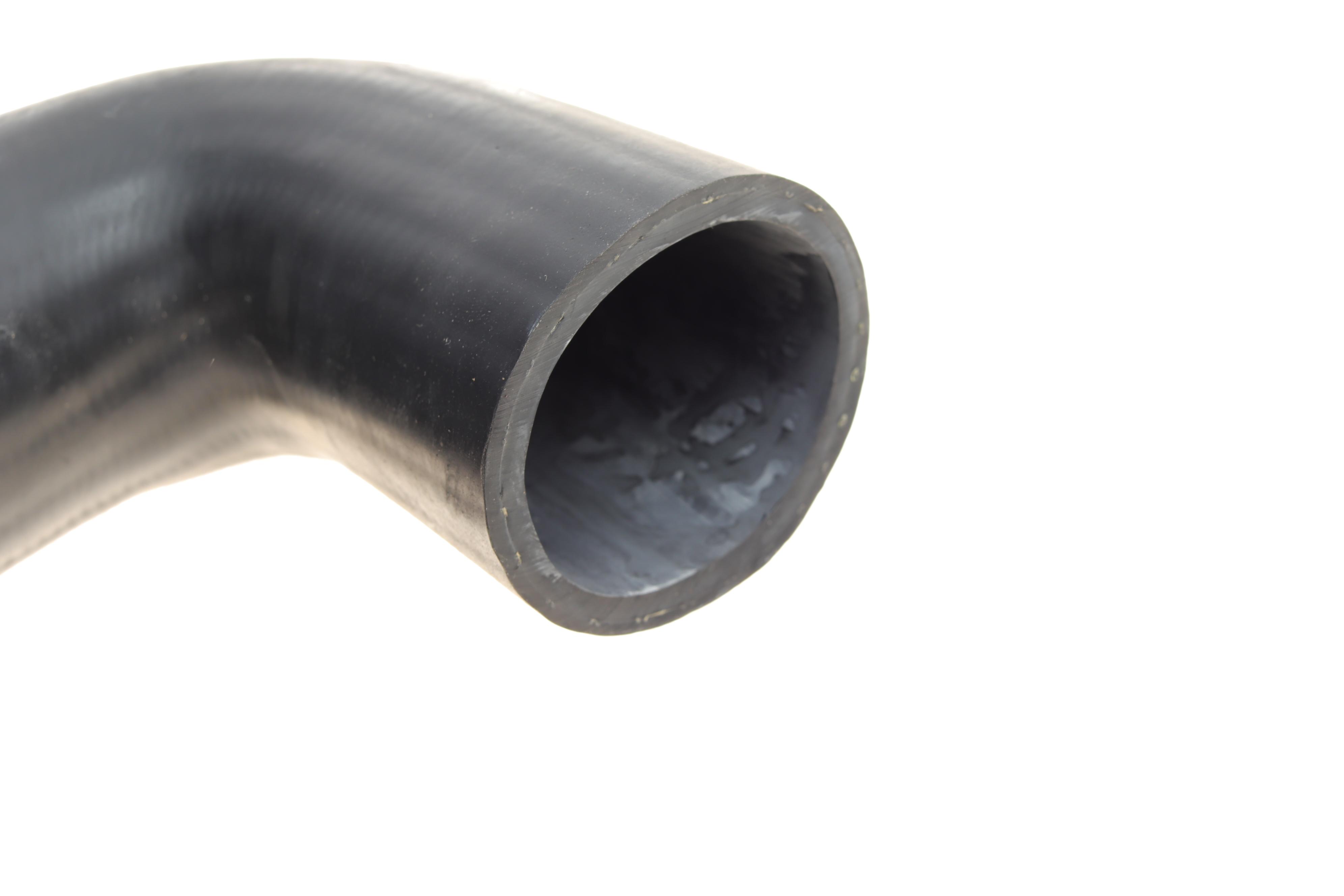 Патрубок інтеркулера (нижній) VW LT 2.5TDI 96-06