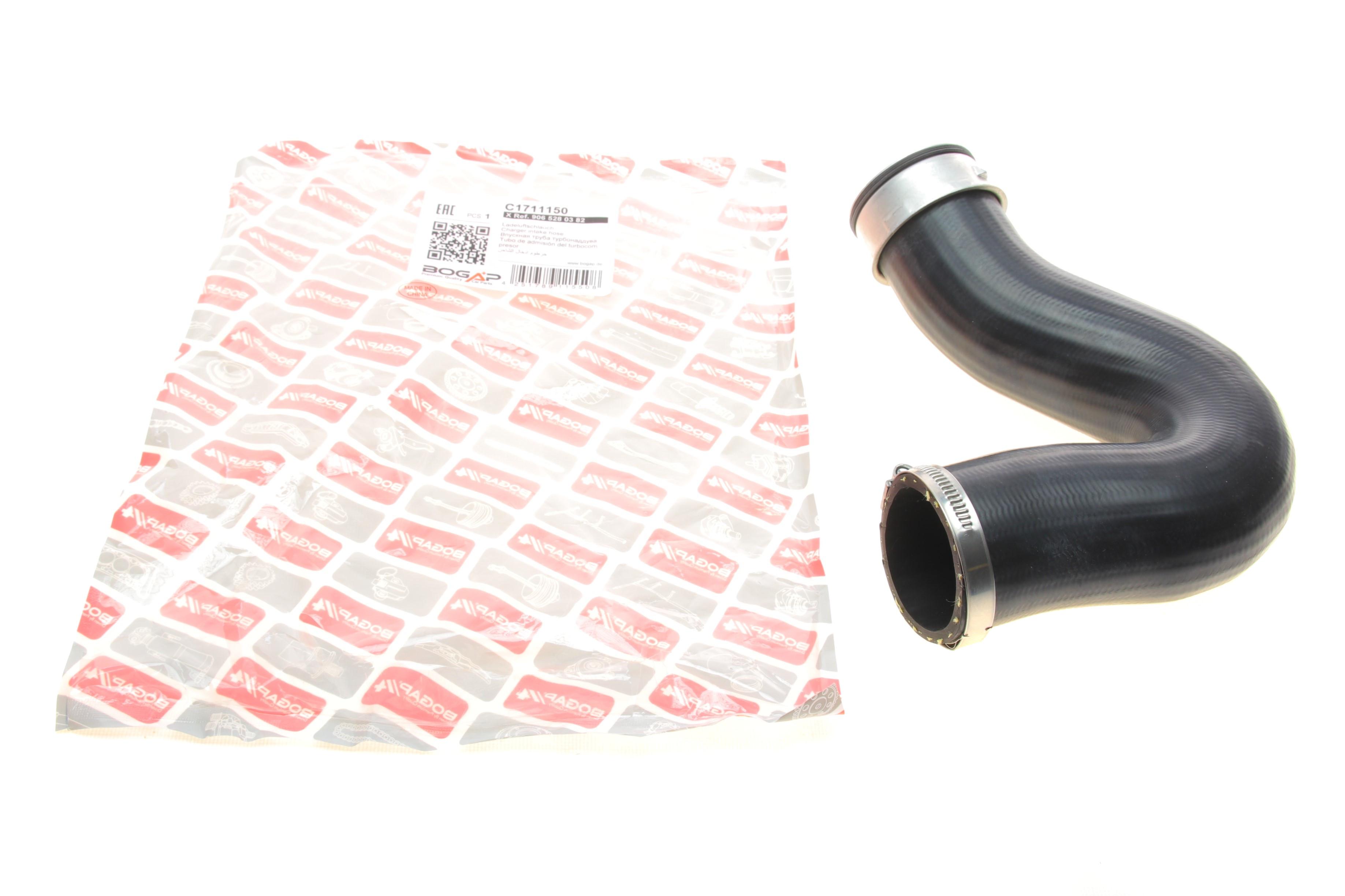 Патрубок інтеркулера (випуск) MB Sprinter 2.2CDI 06- (OM646)