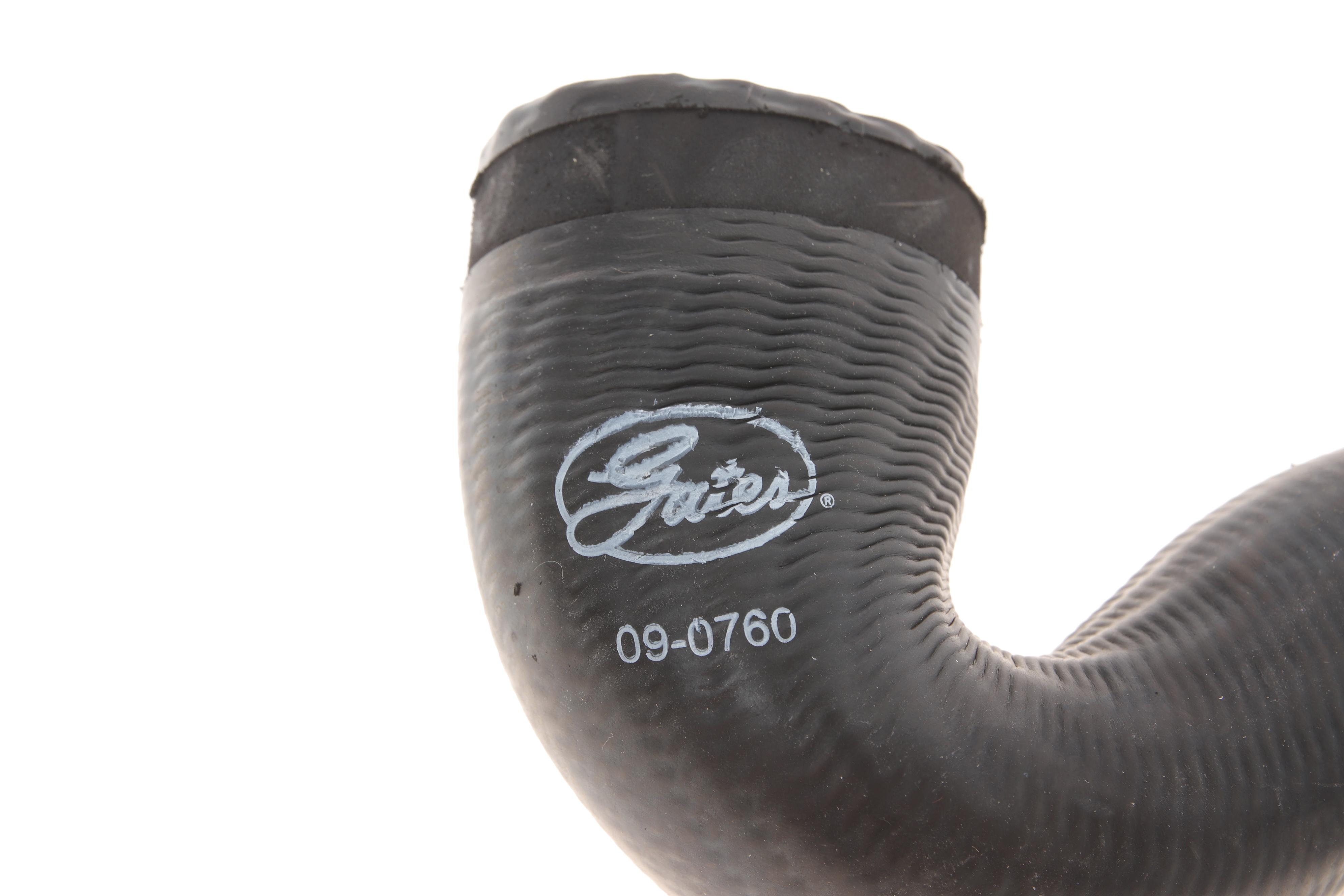 Патрубок інтеркулера (R) Audi A4/A6 1.9TDI 00-05