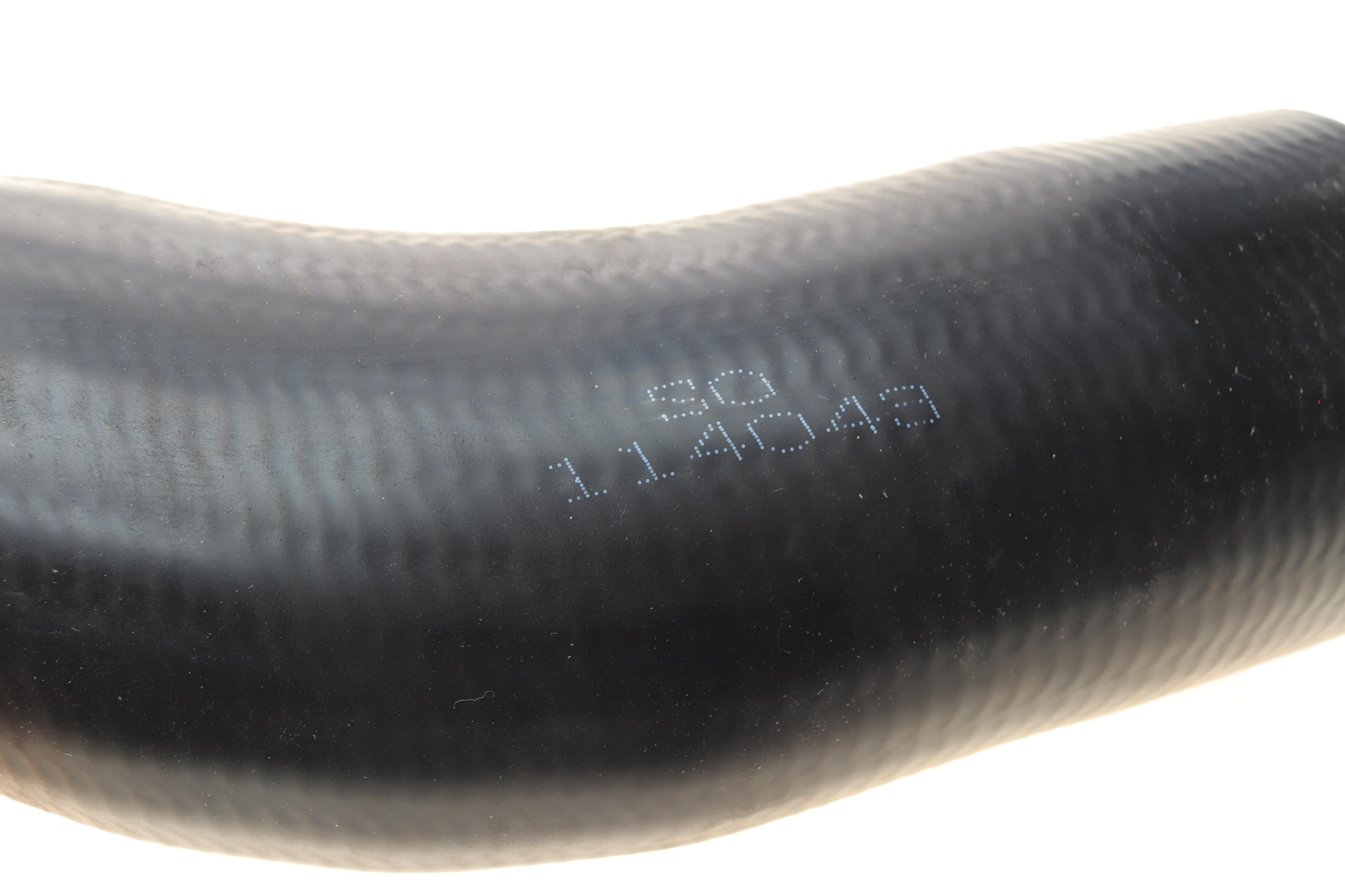 Патрубок інтеркулера Skoda Octavia/ VW Golf IV/ Audi A3/ Seat Toledo 96-11