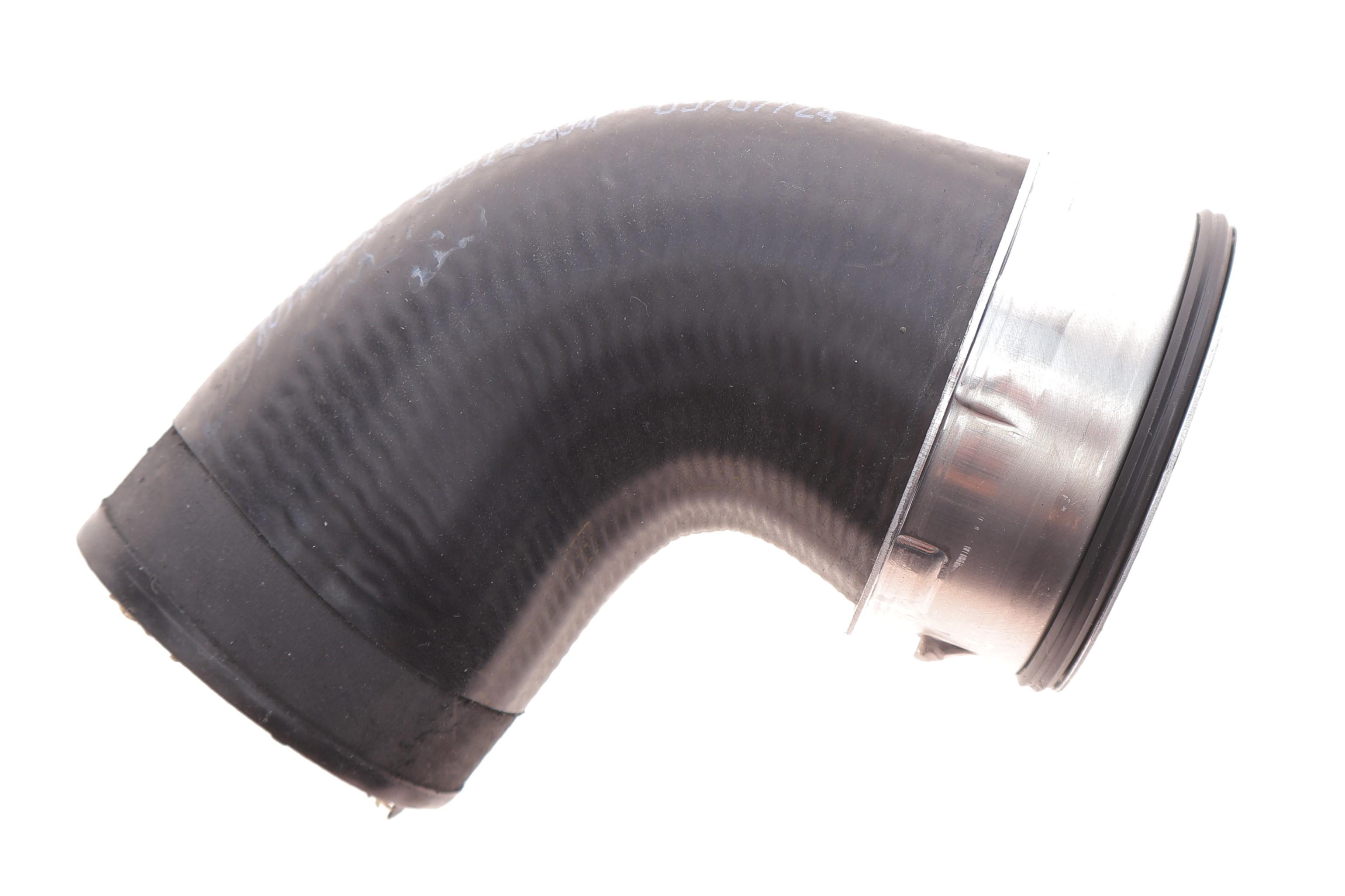 Патрубок інтеркулера (верхній) Audi A6/A4/VW Passat 1.9TDI 00-05