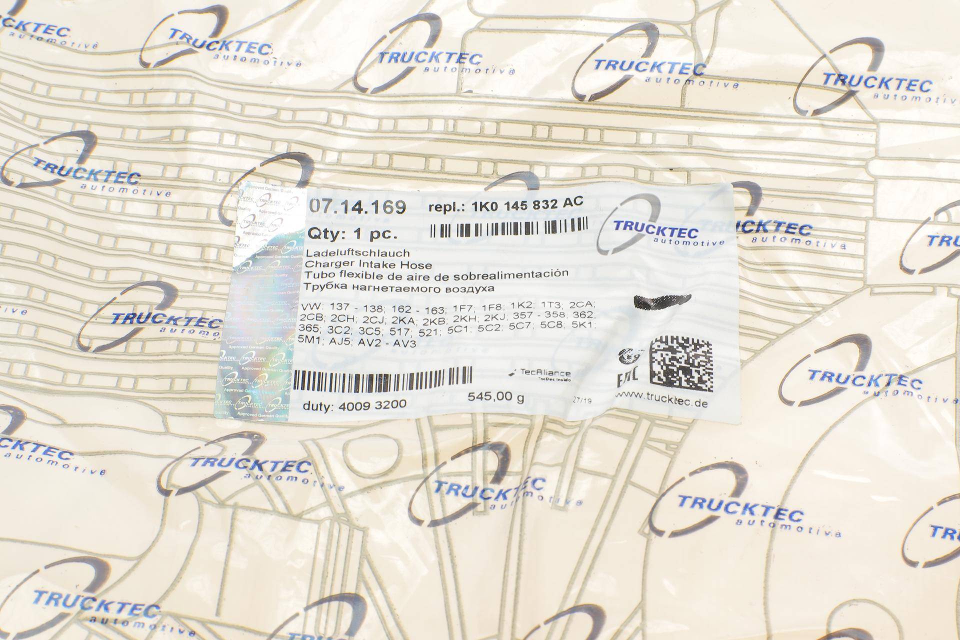 Патрубок інтеркулера (L) VW Caddy III 1.6/2.0 TDI 10-15