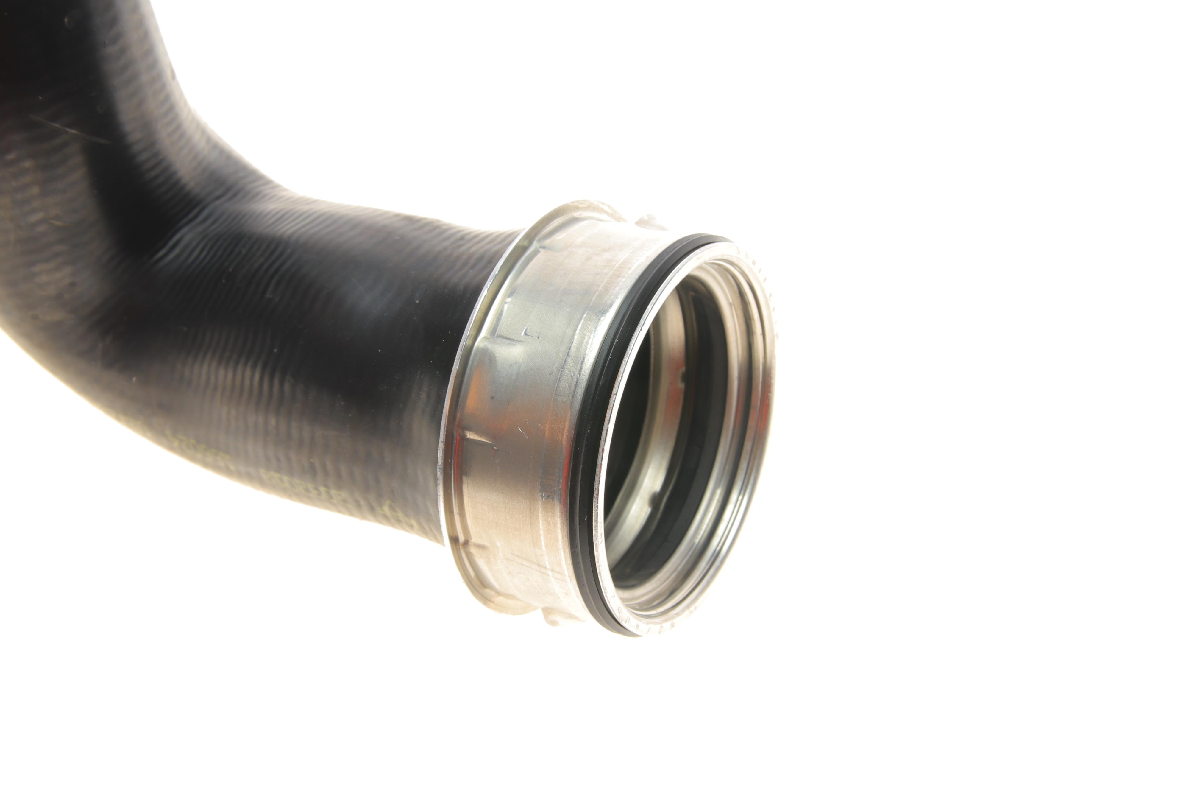 Патрубок інтеркулера VW T5 2.5TDI 03-09