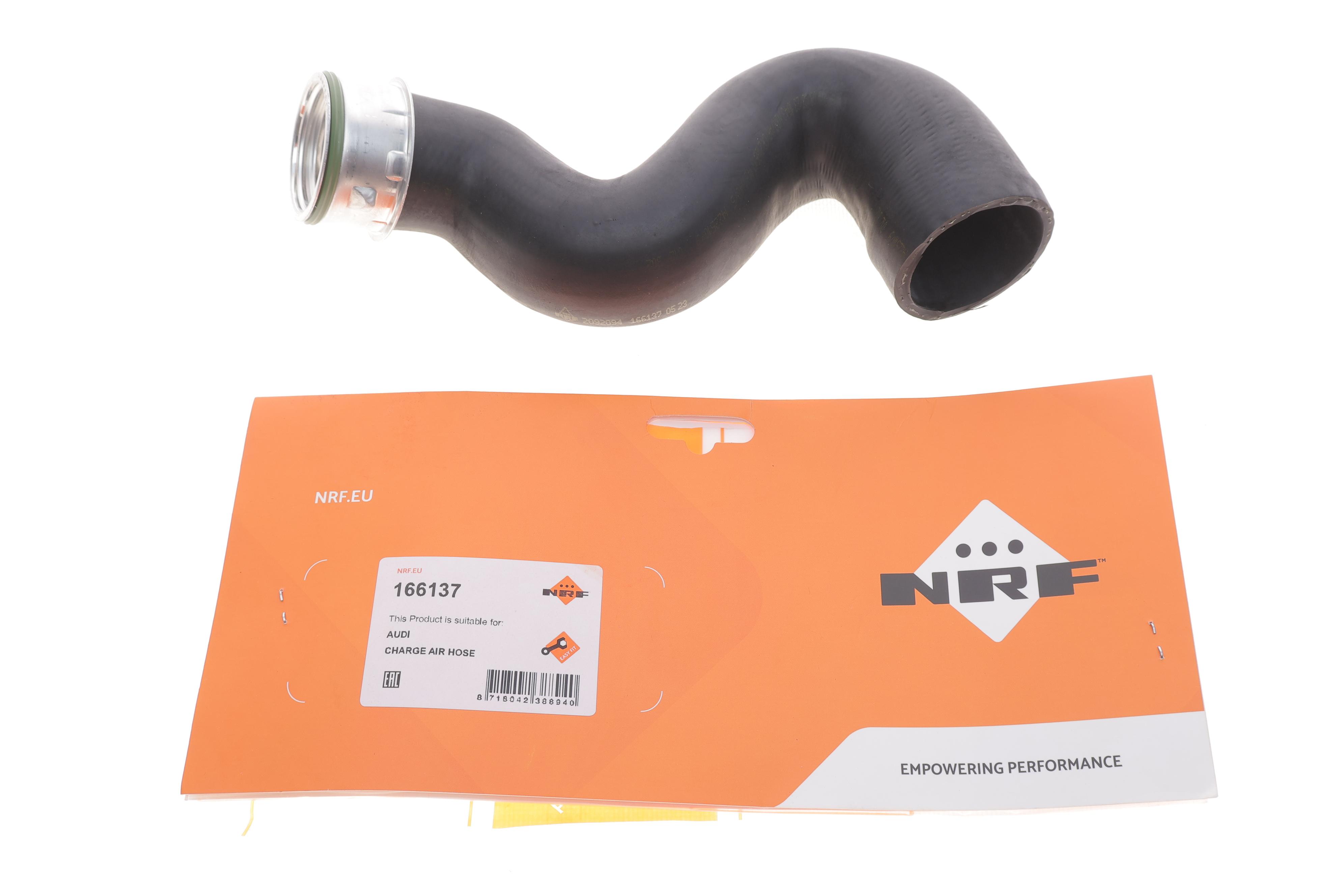 Патрубок інтеркулера (R) Audi A4/A6 1.9TDI 00-05