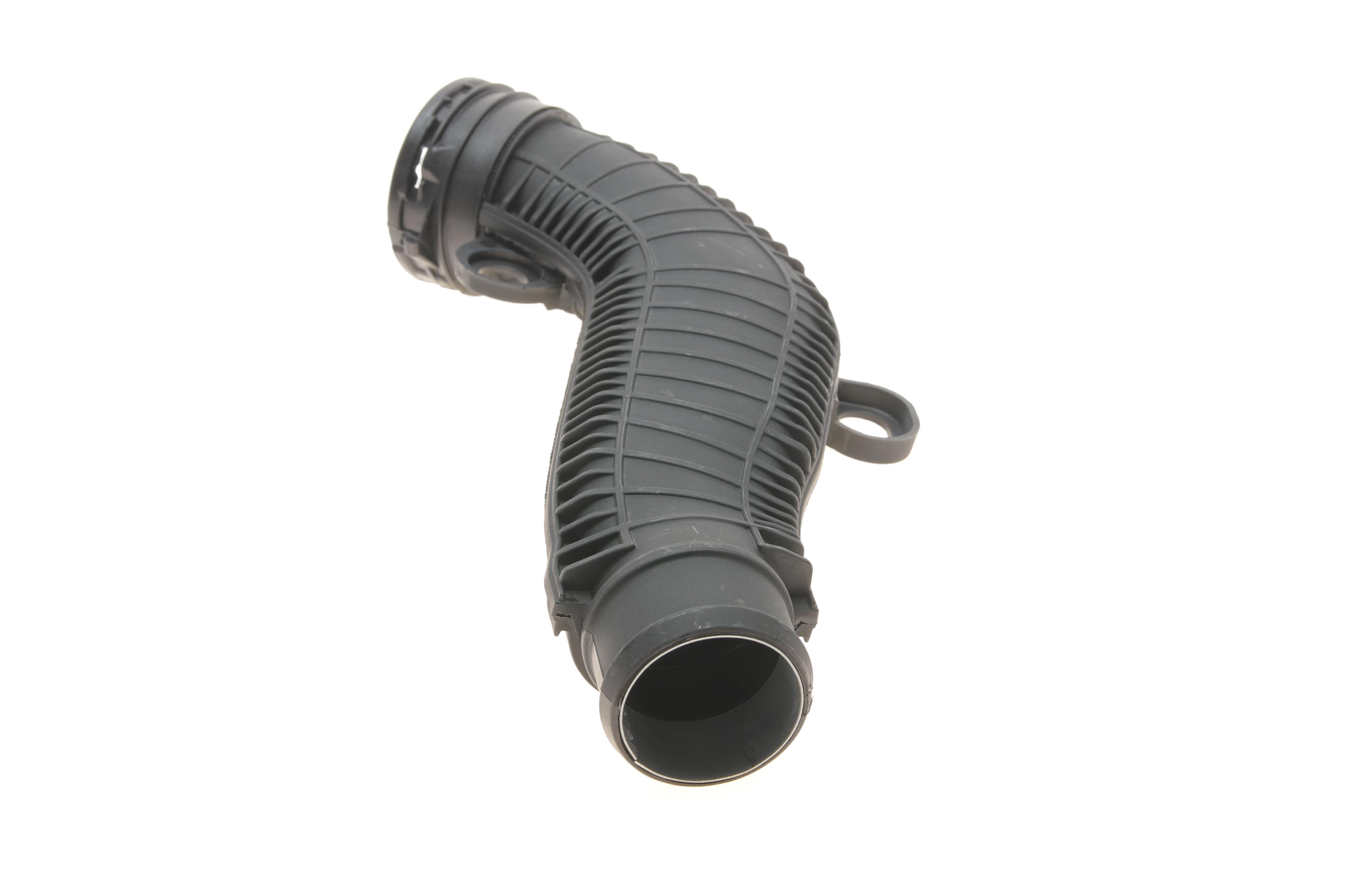 Патрубок інтеркулера VW Beetle/ Golf/ Passat/ Skoda Octavia/ Superb 1.8-2.0 TSI 04-