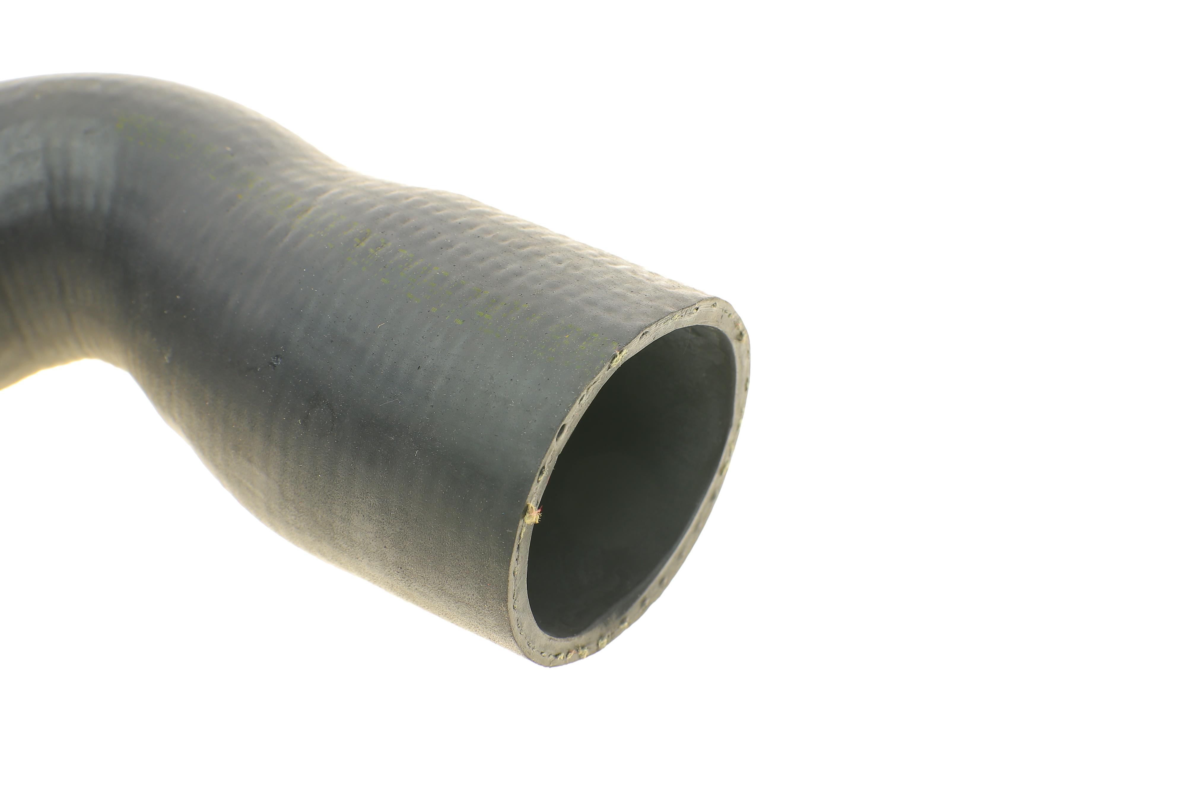 Патрубок інтеркулера VW Sharan/Touareg 1.9TDI/2.5TDI 00-10