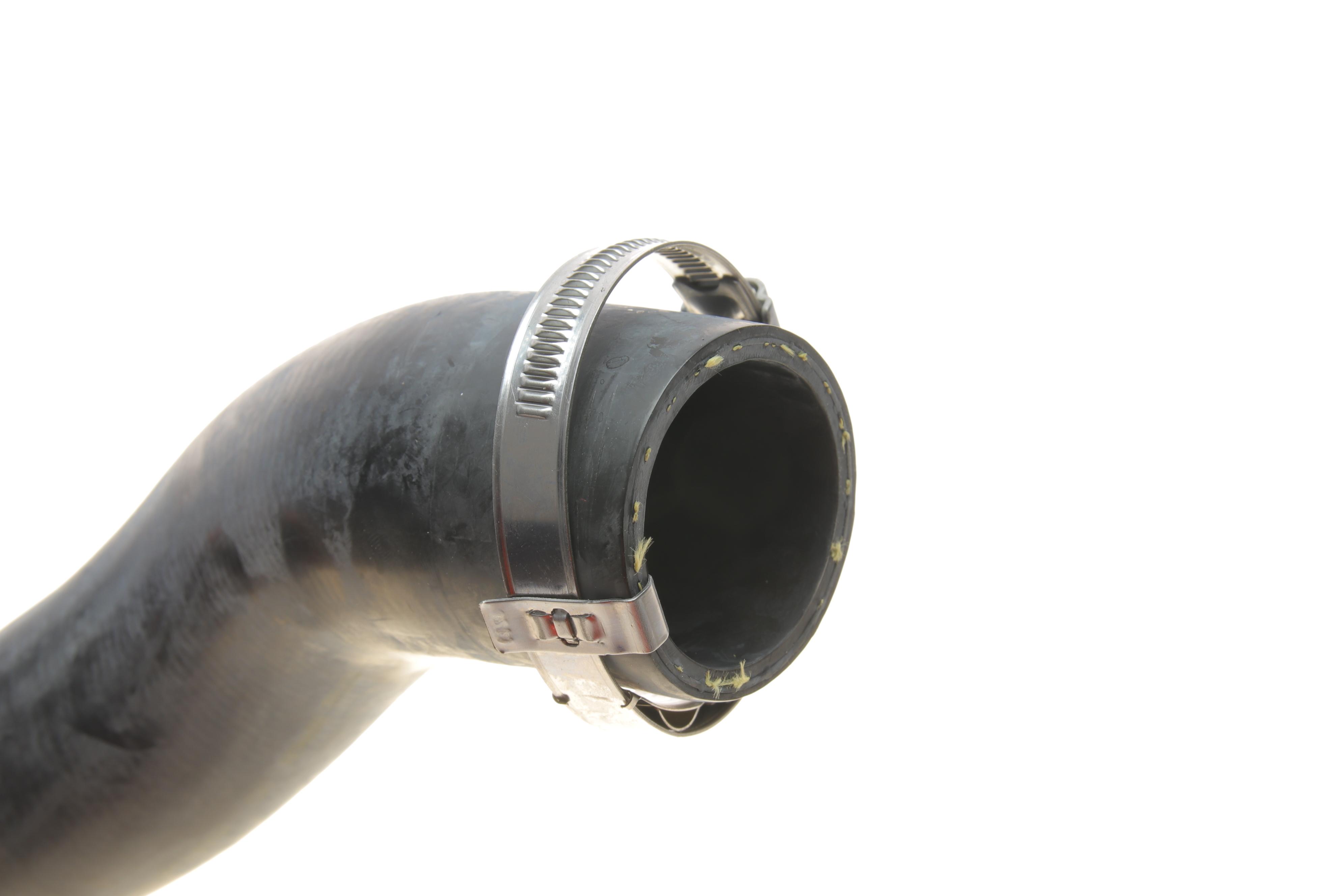 Патрубок інтеркулера Volvo V40 1.6D 12-16