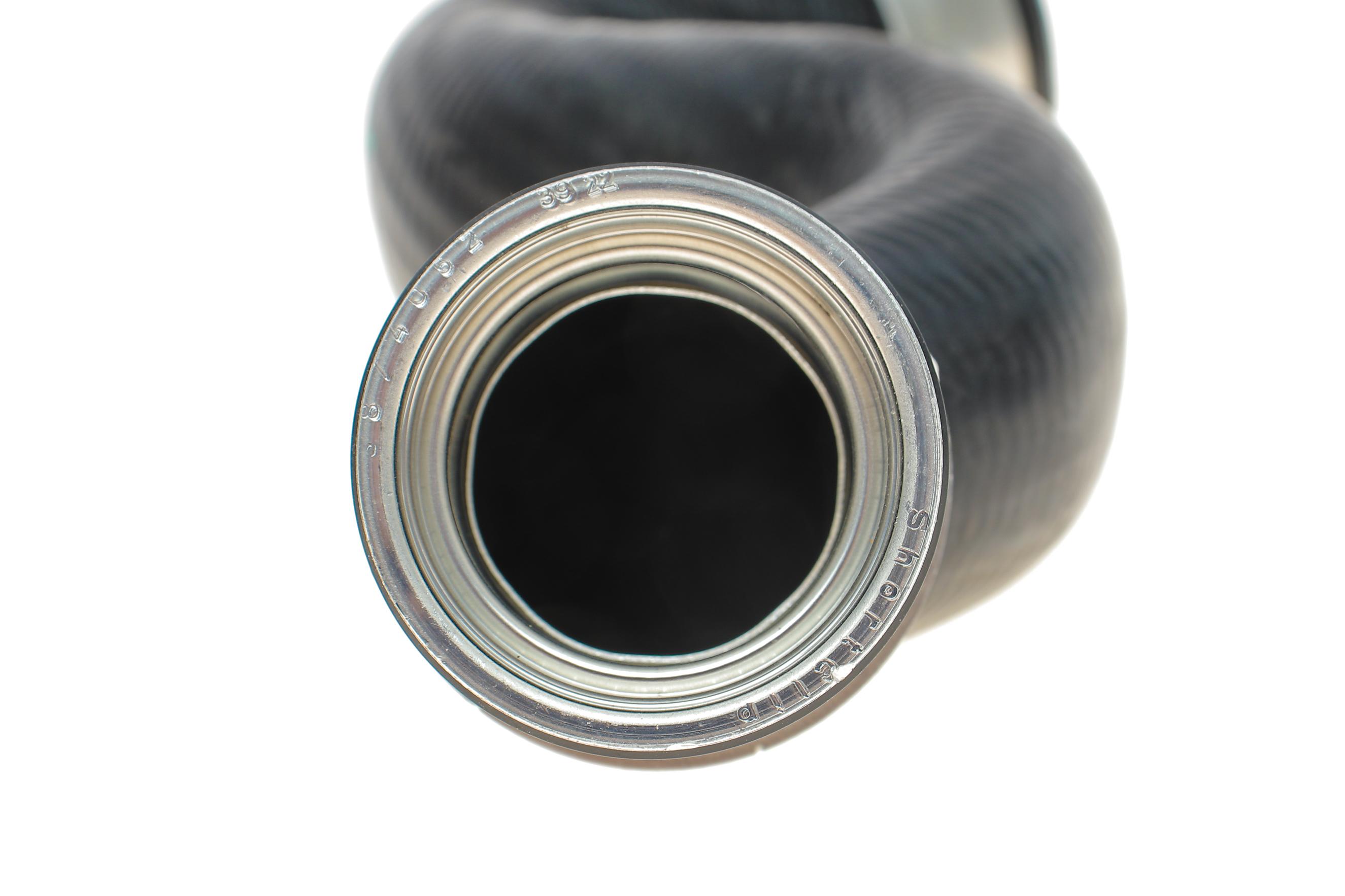 Патрубок інтеркулера Skoda Superb/VW Passat 1.9TDI 00-08