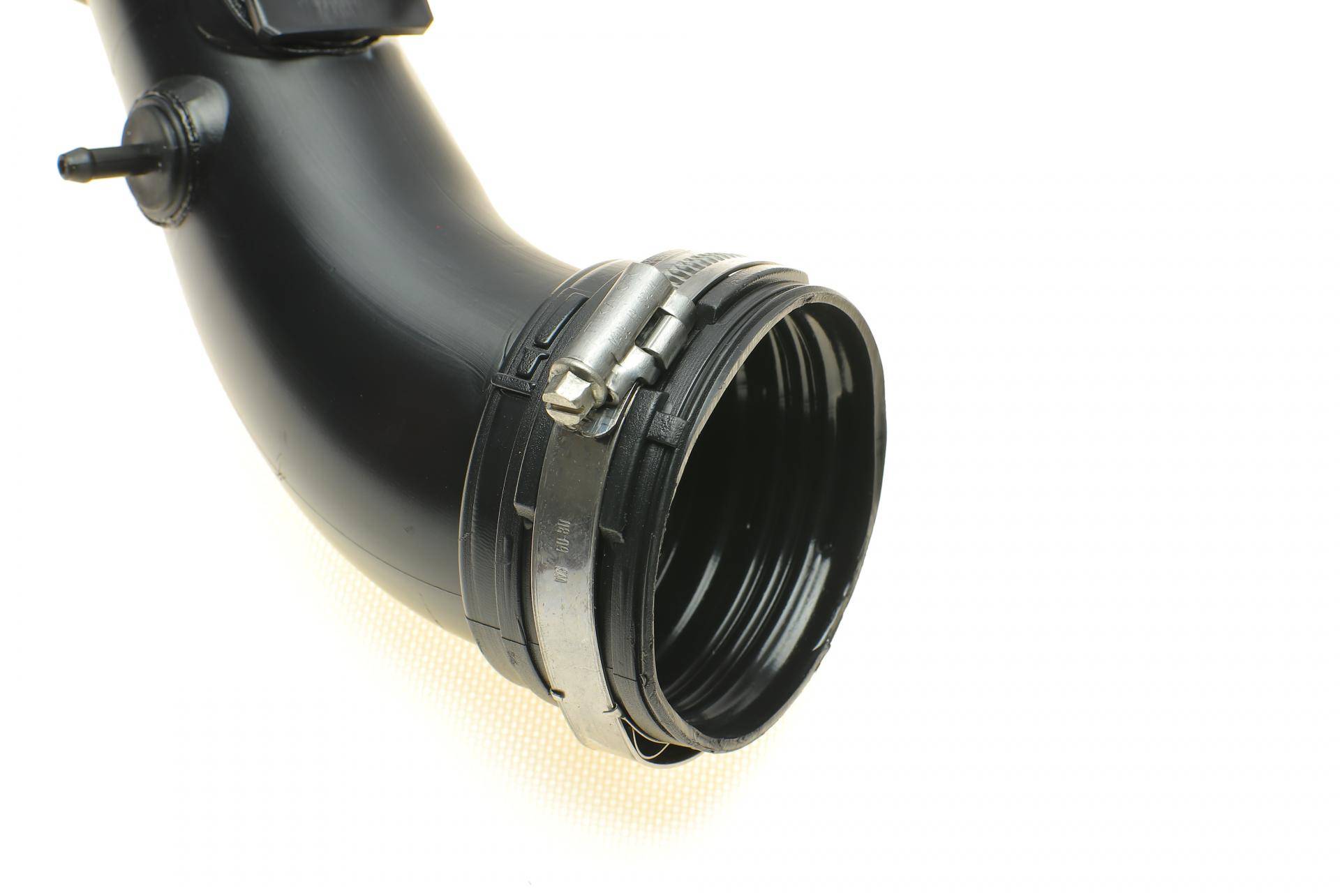 Патрубок інтеркулера Opel Movano/Renault Master 2.2/2.5DTI/dCi 00-