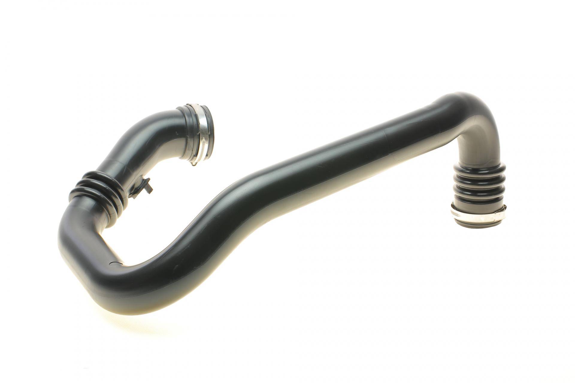 Патрубок інтеркулера Opel Movano/Renault Master 2.2/2.5DTI/dCi 00-