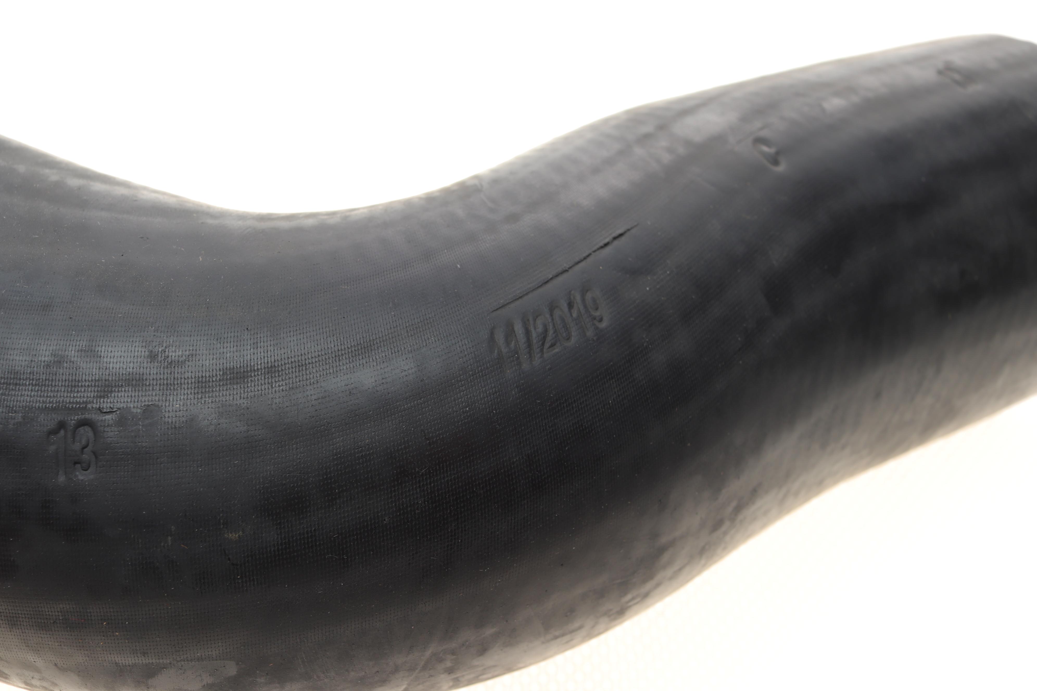 Патрубок інтеркулера VW LT 2.5TDI 96-06 (інтеркулер - впускний колектор)