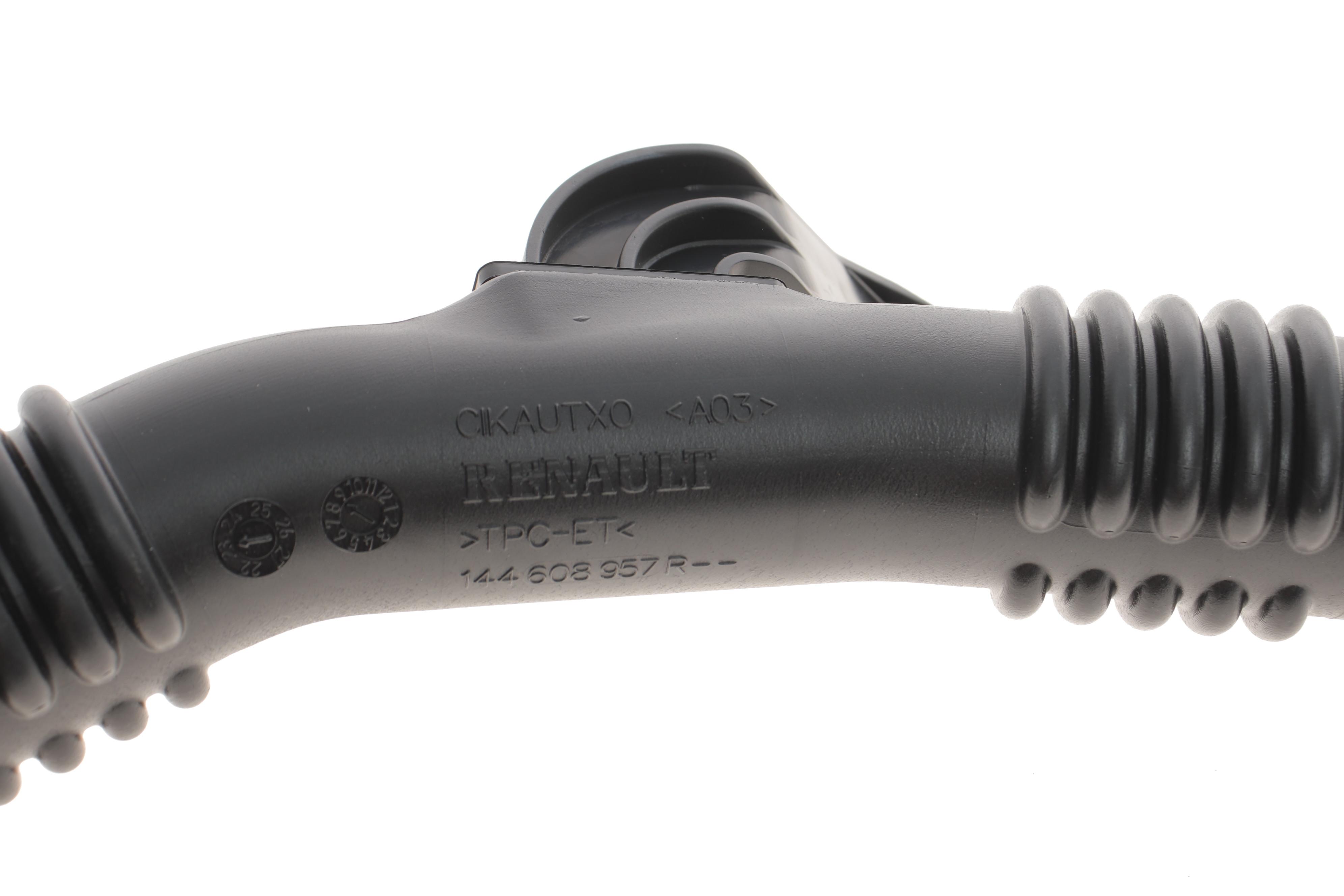 Патрубок інтеркулера Renault Megane IV/Scenic IV/Nissan Qashqai 1.5 dCi 15-