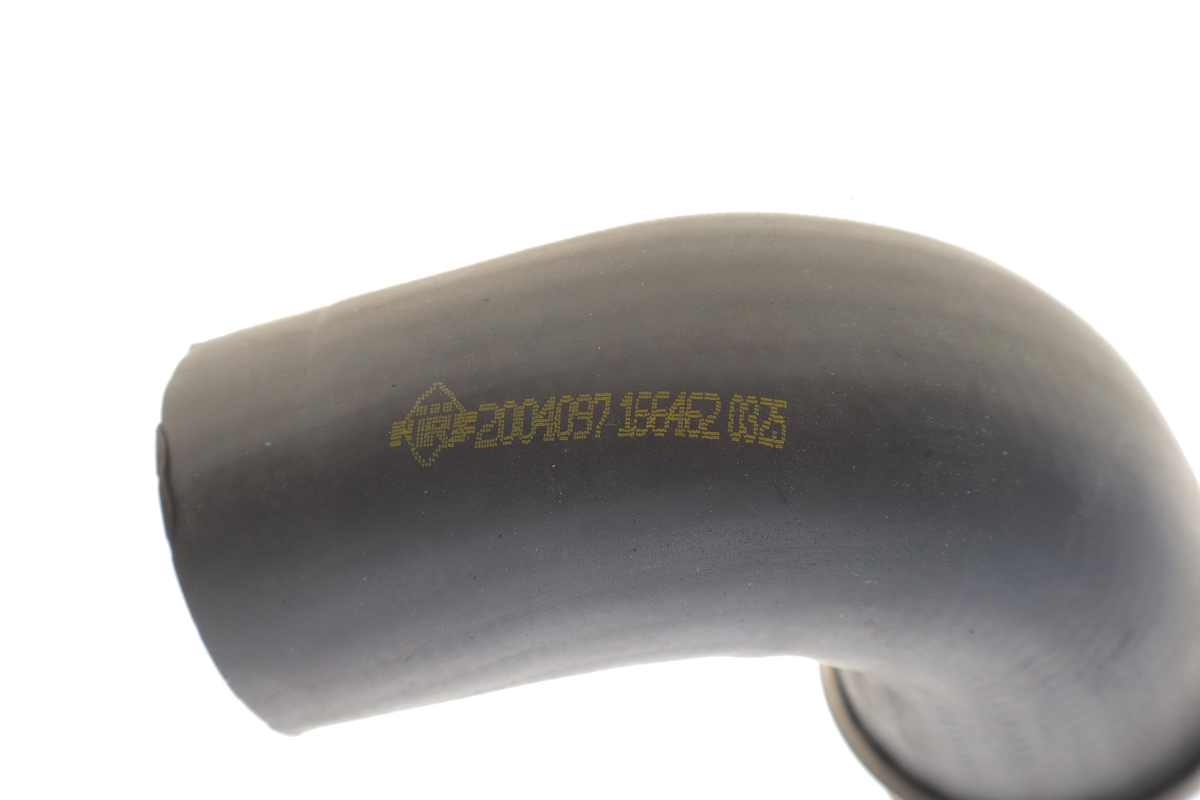 Патрубок інтеркулера Skoda Fabia/VW Polo 1.9 TDI 00-10