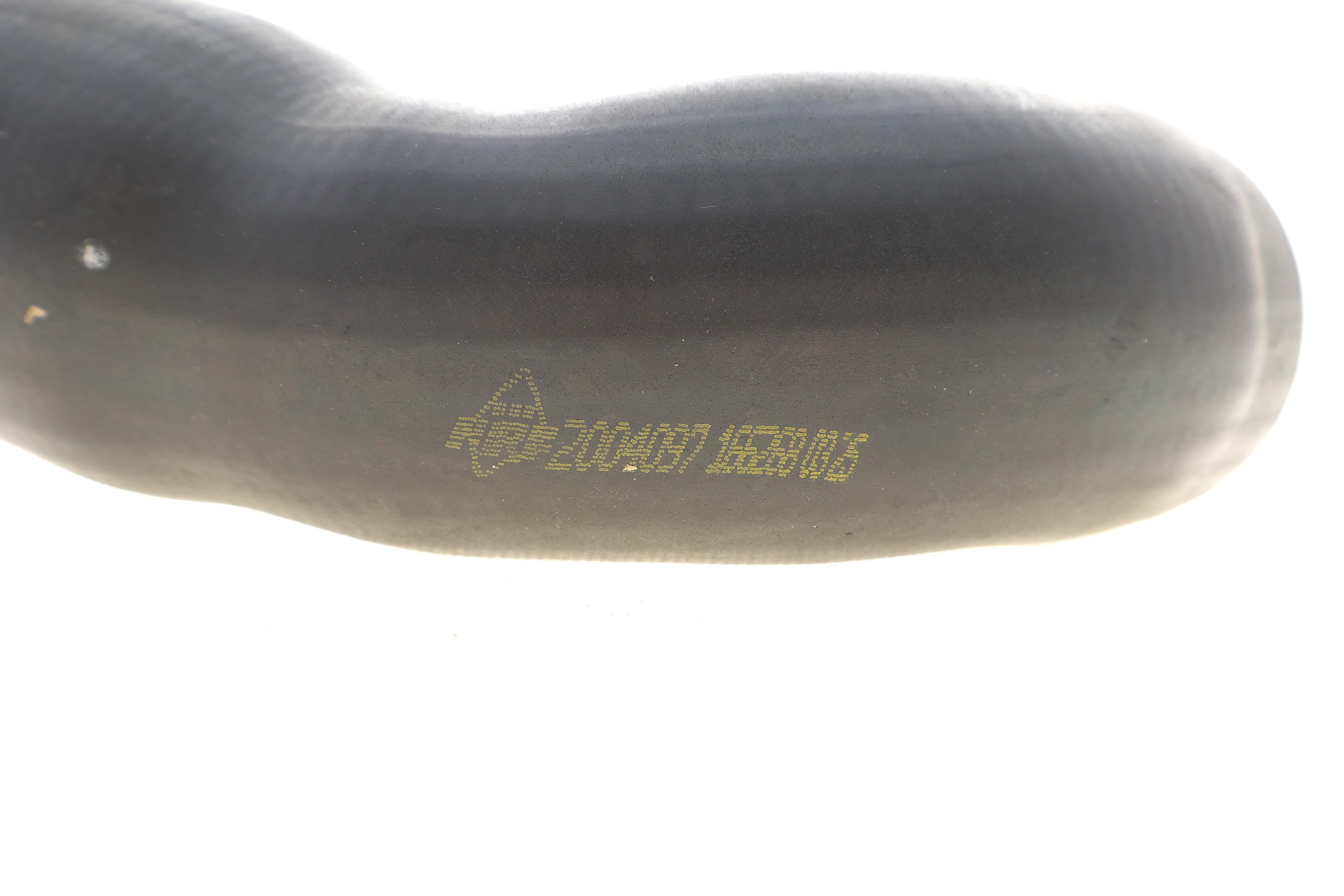 Патрубок інтеркулера Audi A3/ TT/ VW Golf/ Bora/ Skoda Octavia I/ Seat Leon 1.8 T 96-10