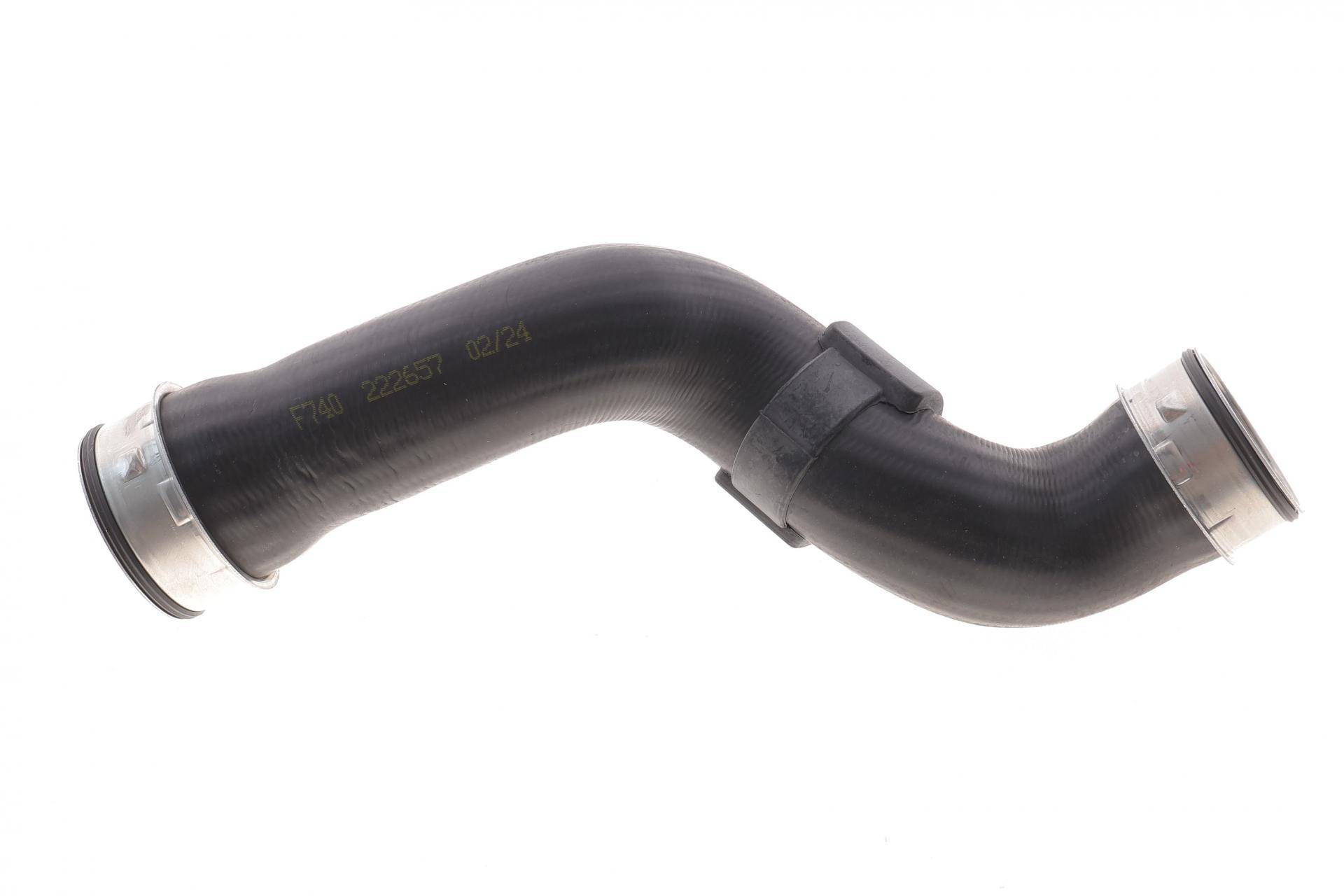 Патрубок інтеркулера MB C-class (W203/S203) 2.2CDI 00-08 (OM611/OM646)