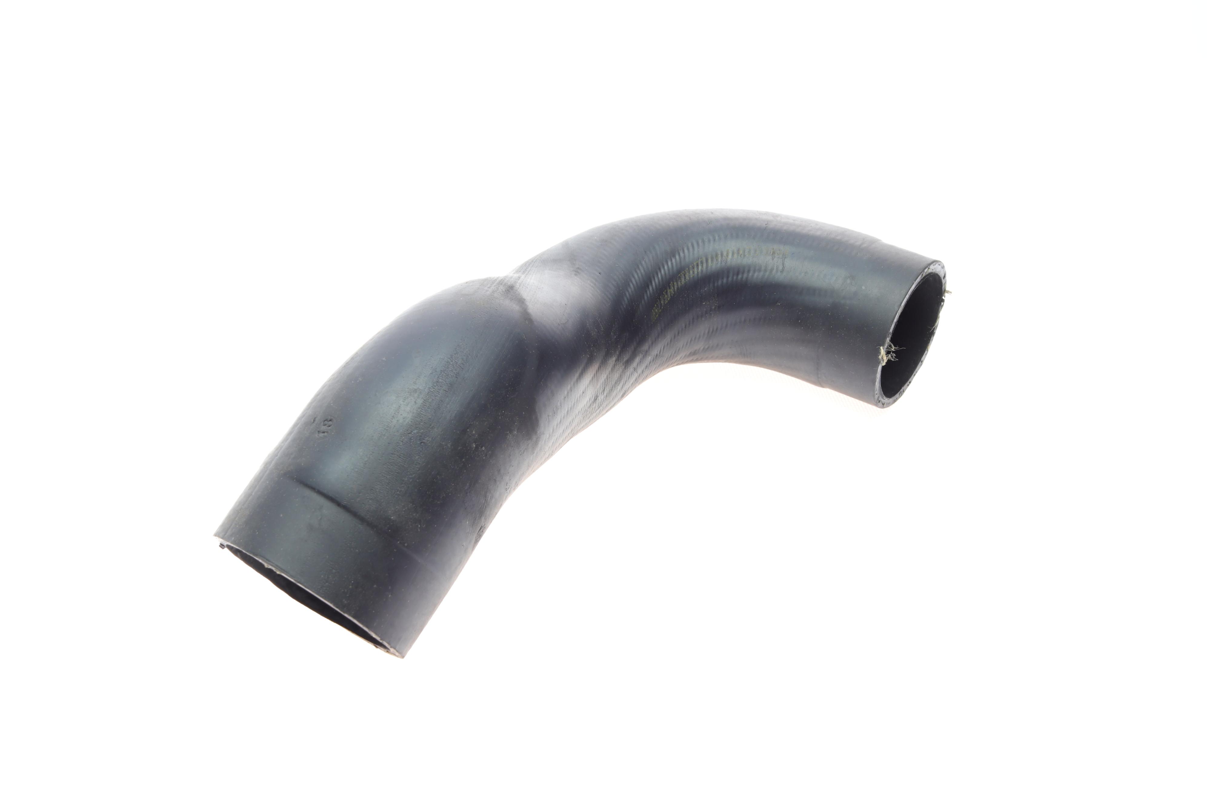 Патрубок інтеркулера (R) Ford Transit 2.2TDCi-3.2TDCi 06-14