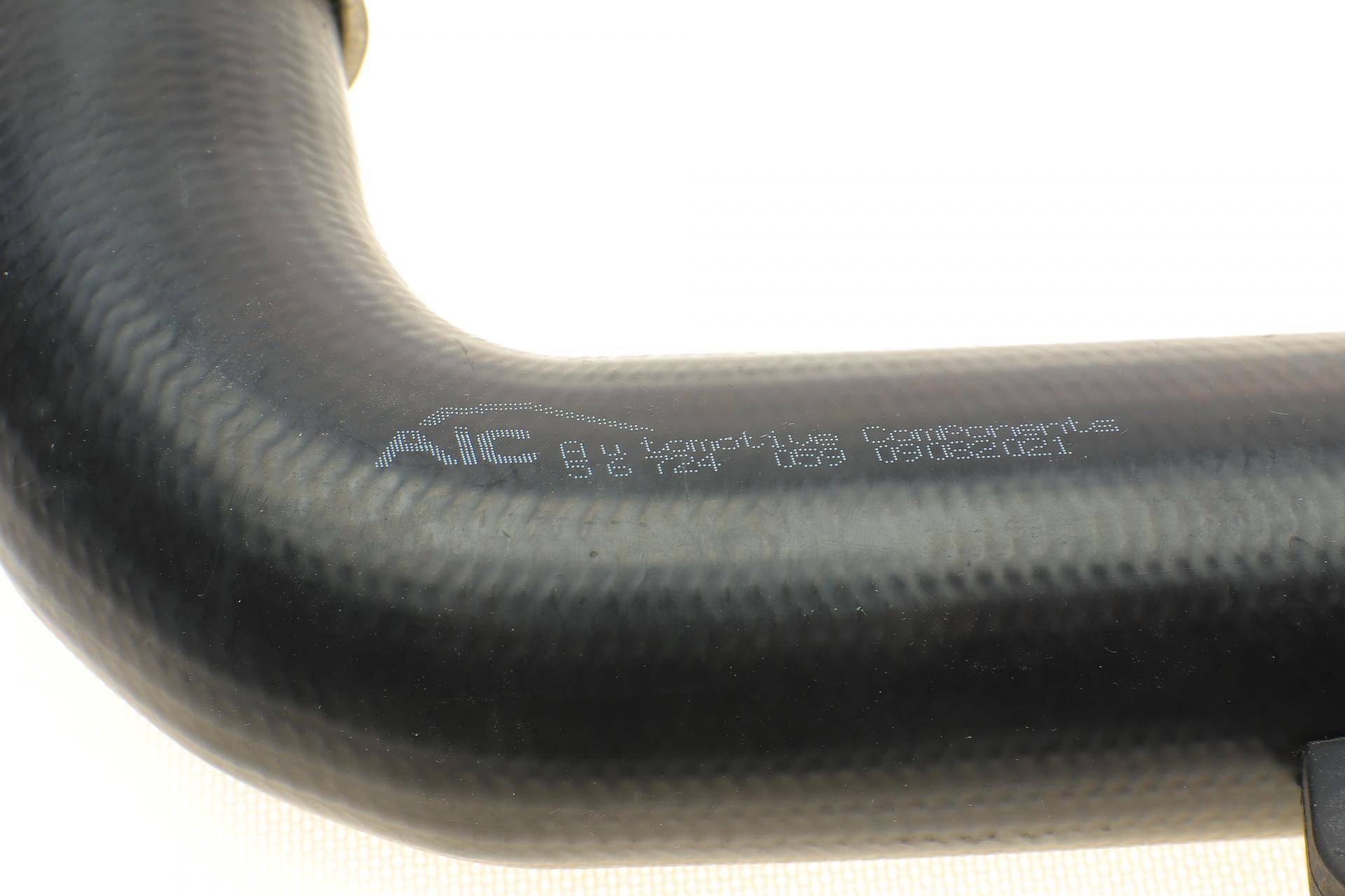 Патрубок інтеркулера (задній) (L) VW Golf V/Seat Leon 1.9TDI 03-