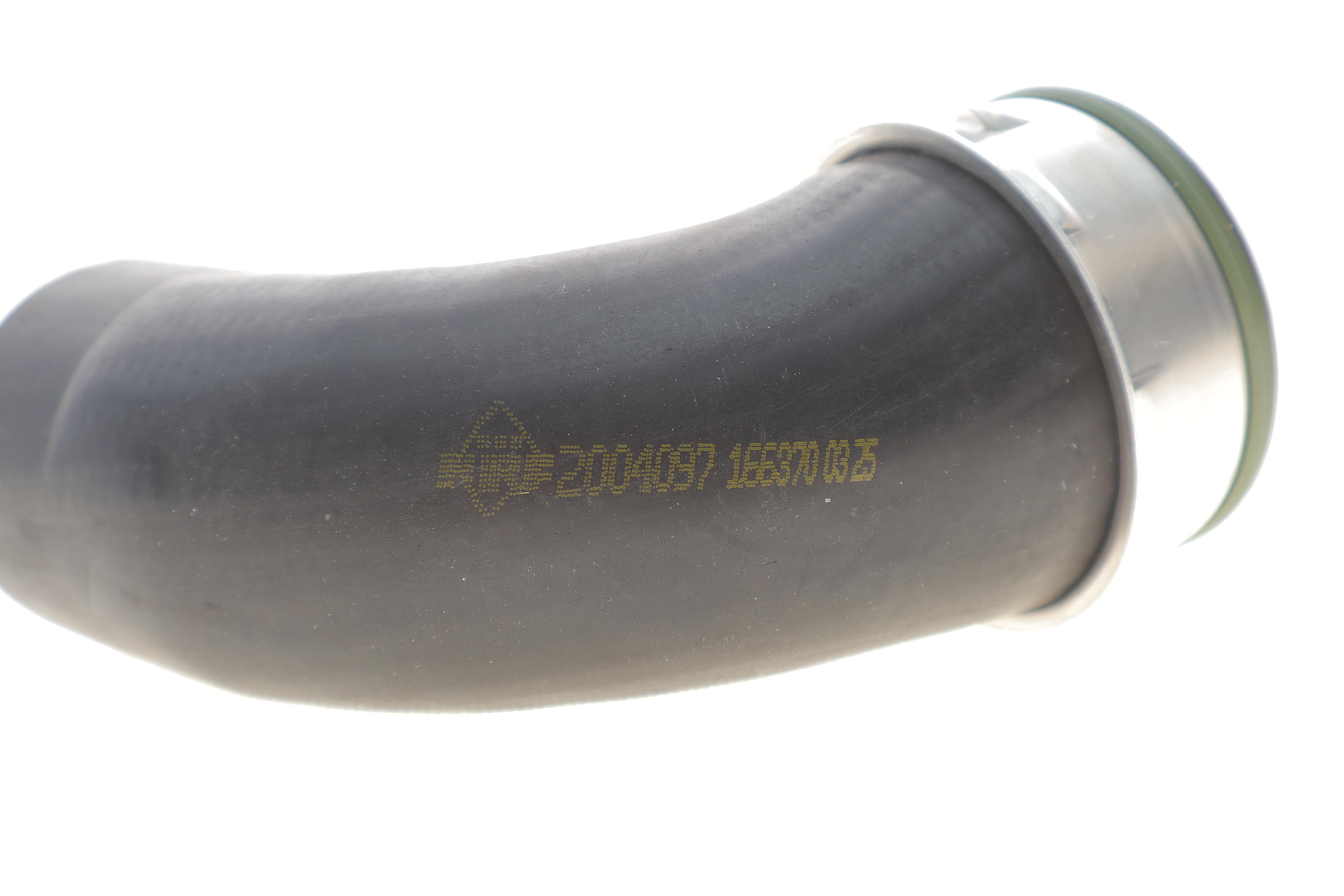 Патрубок інтеркулера BMW X5 (E53) 01-06 M57 D30