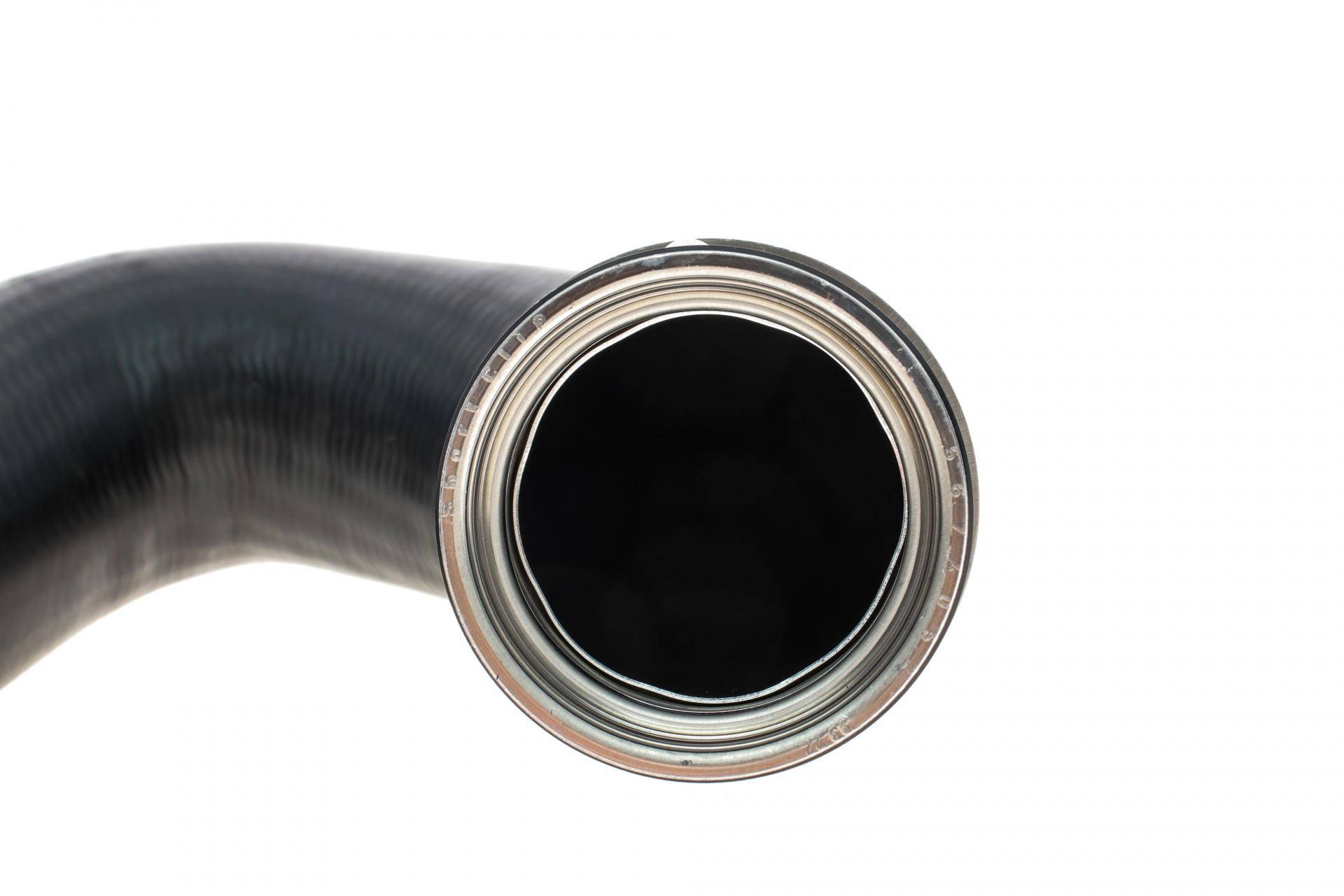 Патрубок інтеркулера (L) MB Sprinter 2.2/3.0CDI