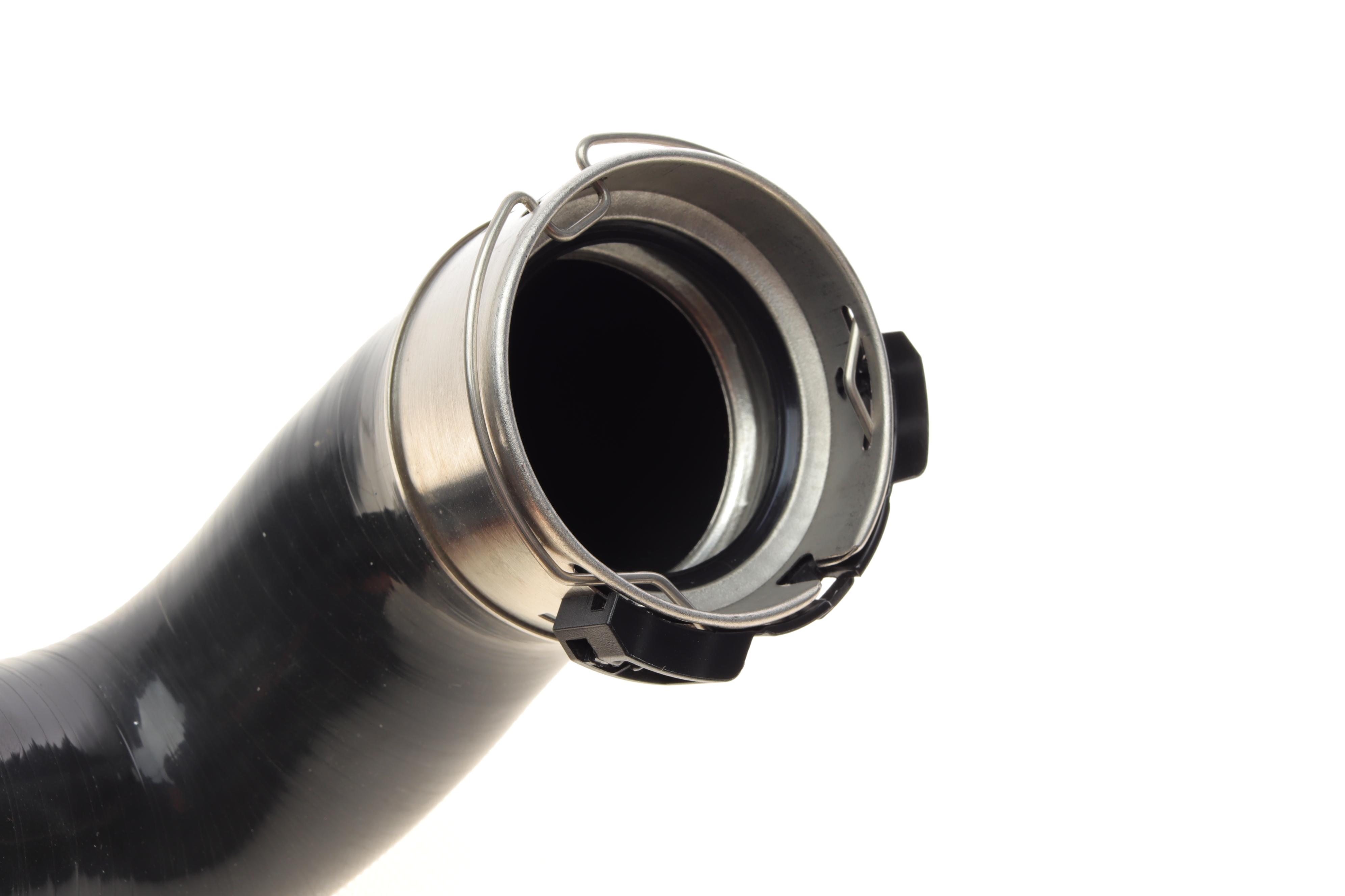 Патрубок інтеркулера (R) MB Vito/Viano (W639) OM651 03-