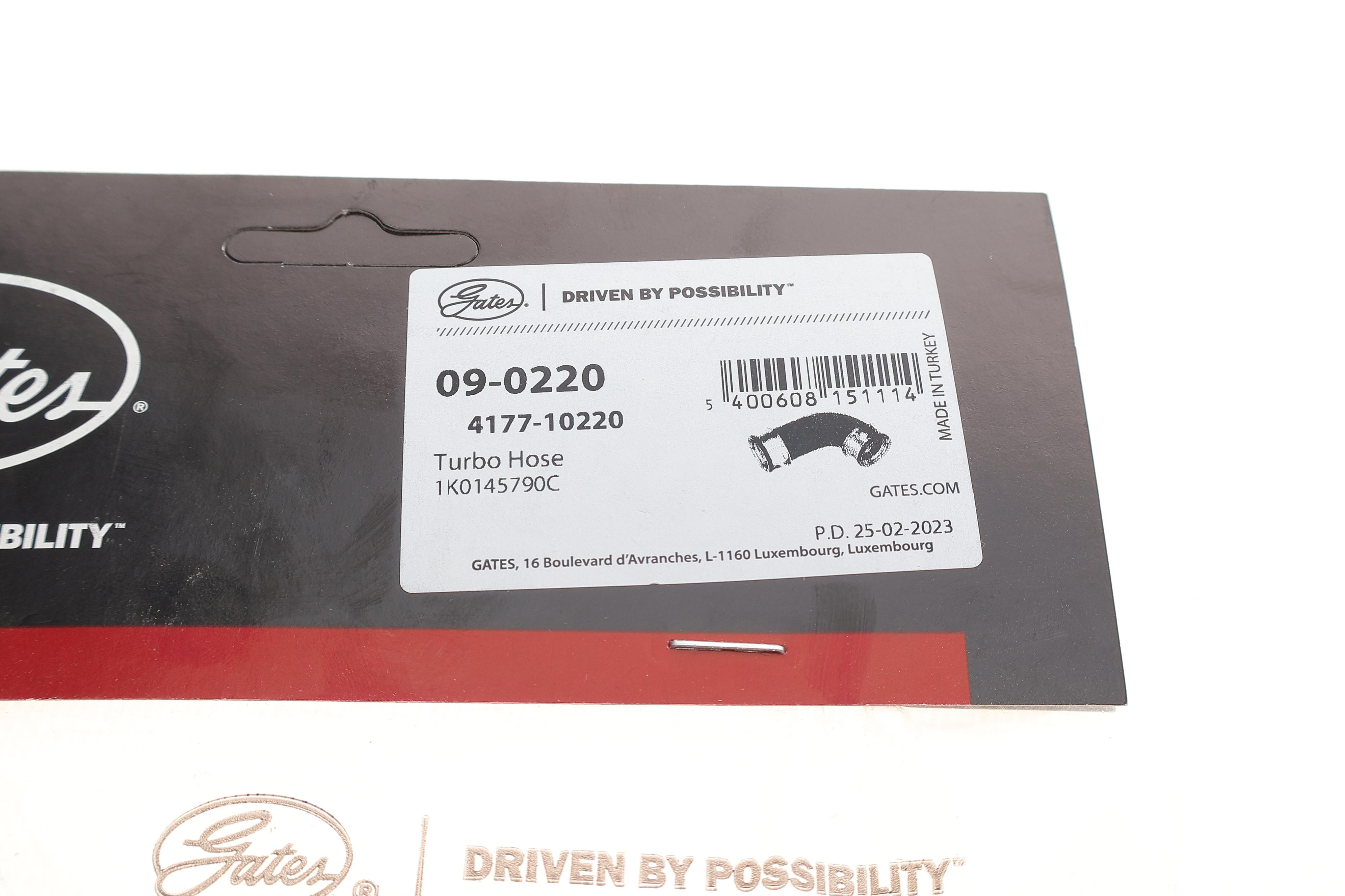 Патрубок інтеркулера (зверху) (R) VW Golf V/Passat 2.0 TDI 05-13