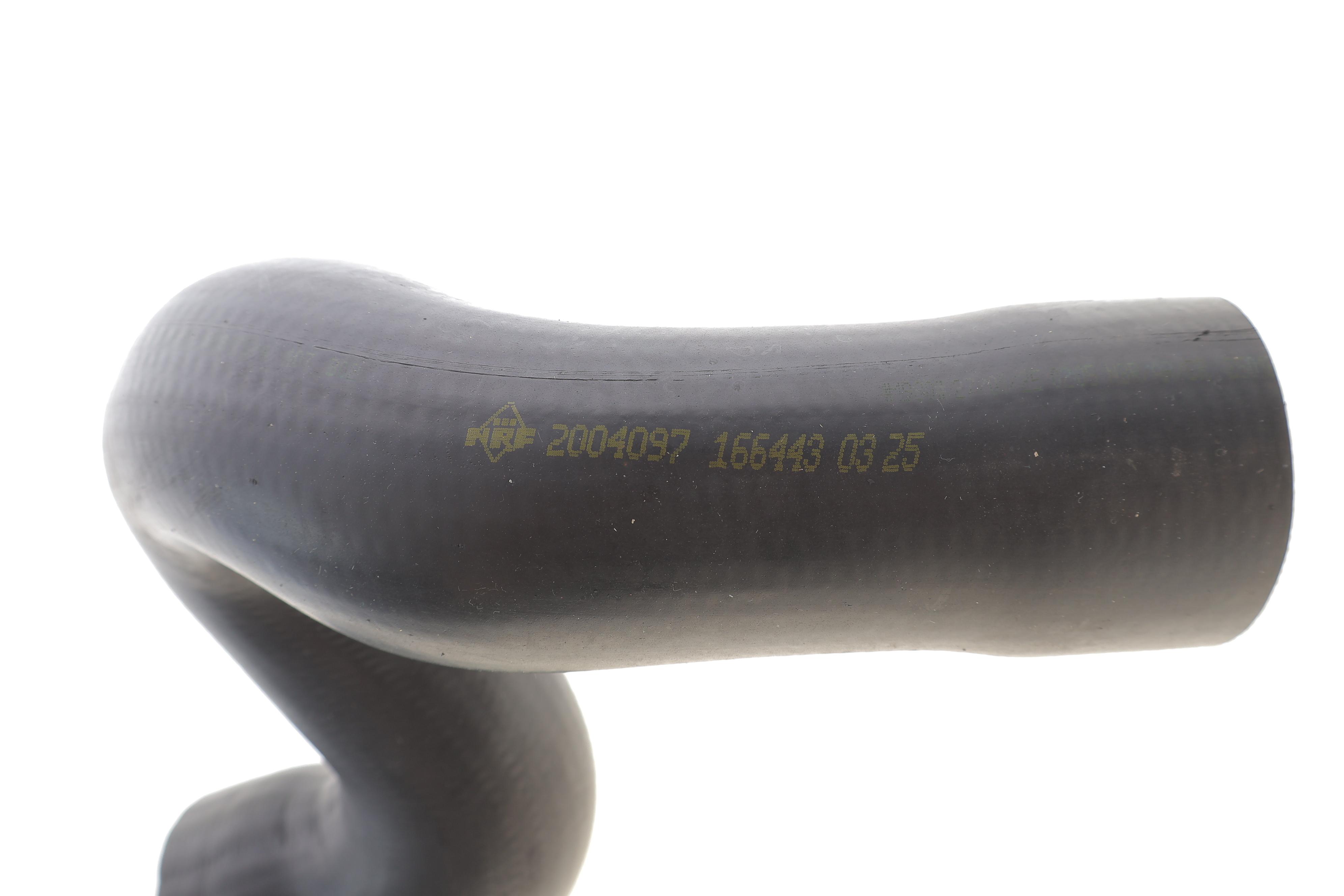 Патрубок інтеркулера (впуск) Audi A4/A6/VW Passat 1.8T 00-05