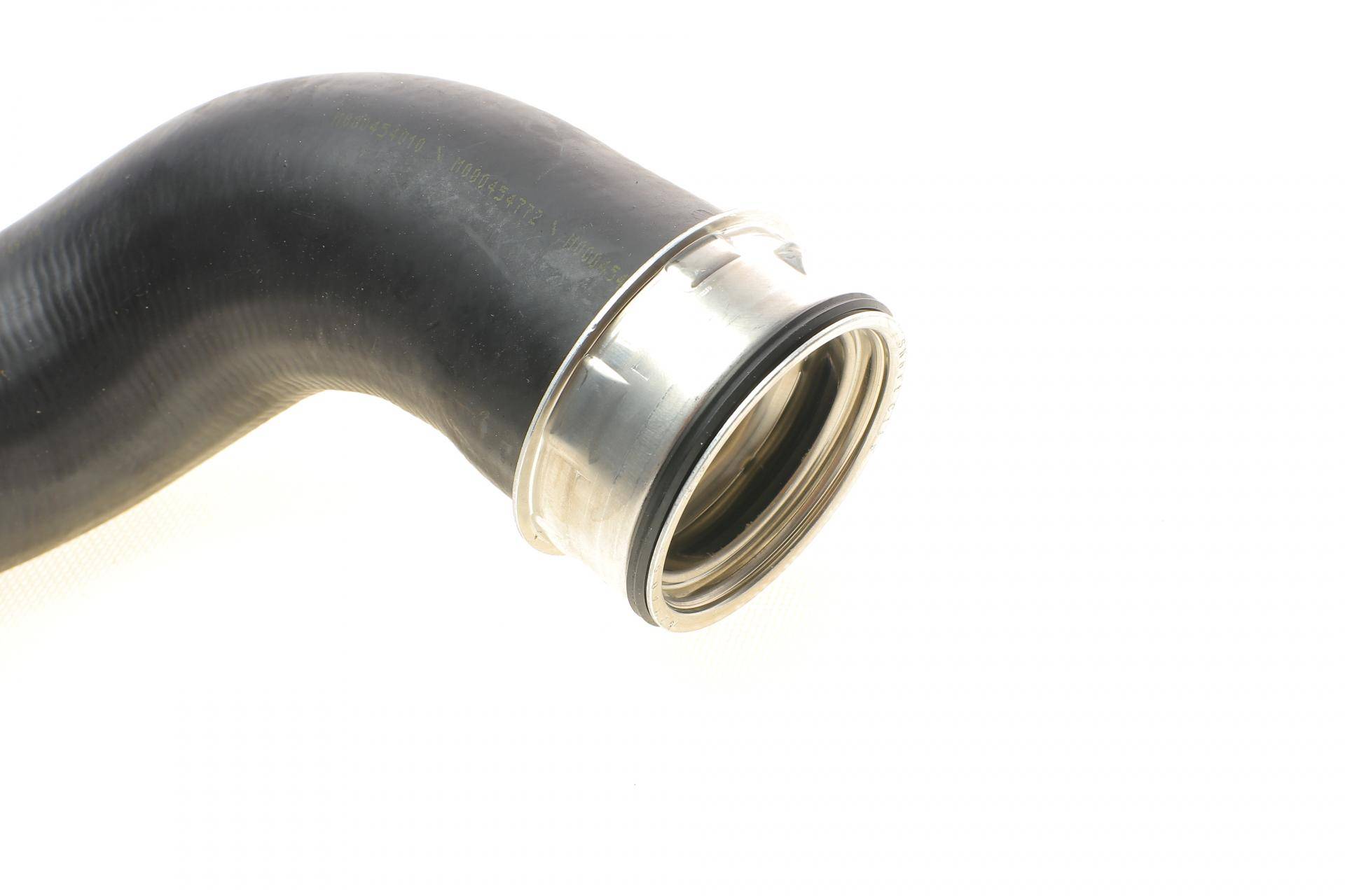 Патрубок інтеркулера MB C-class (W203/S203) 2.2CDI-2.7CDI 00-08