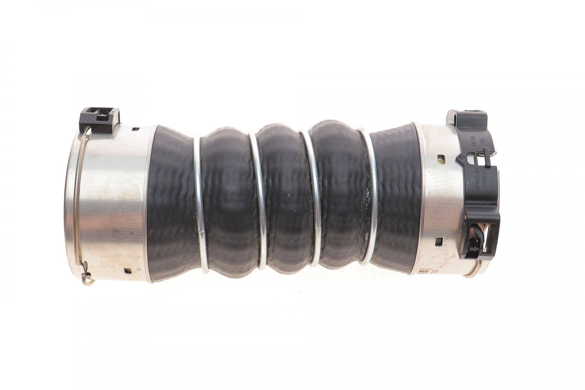 Патрубок інтеркулера BMW 5 (F07/F10/F11)/7 (F01-F04) 3.0D 08-17